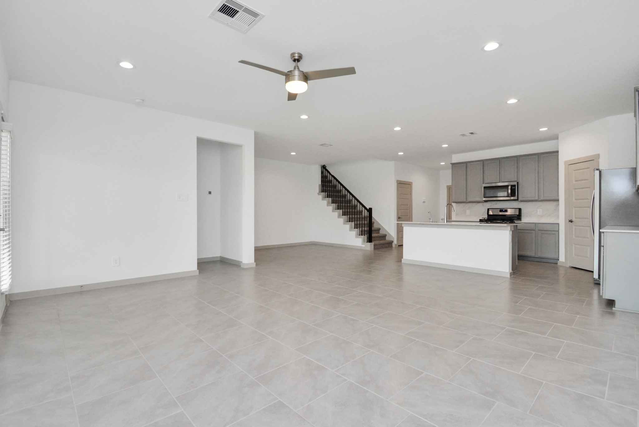 4010 Elk Creek Court Property Photo 13