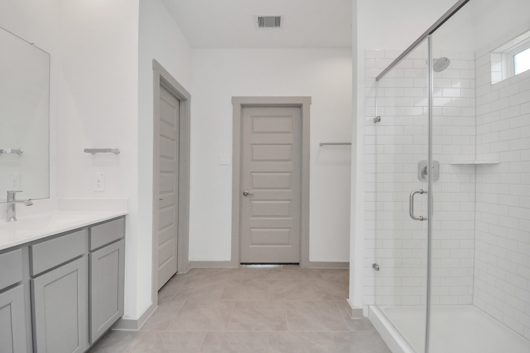 4010 Elk Creek Court Property Photo 22