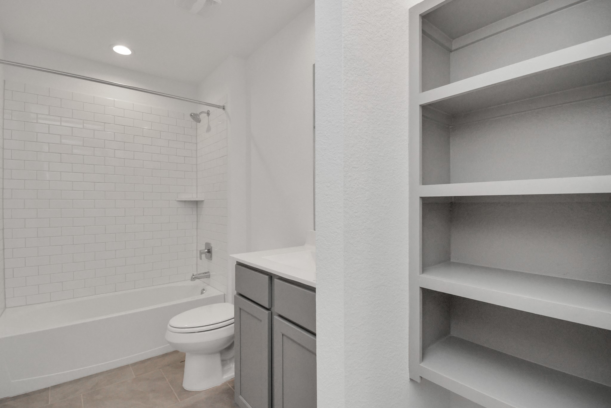 4010 Elk Creek Court Property Photo 28