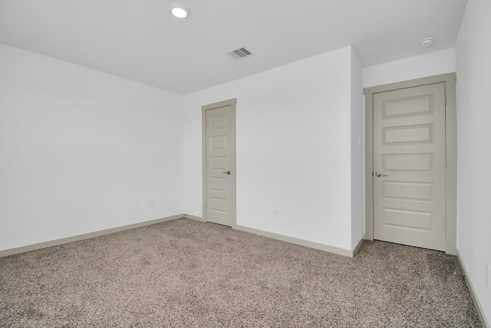 4010 Elk Creek Court Property Photo 30