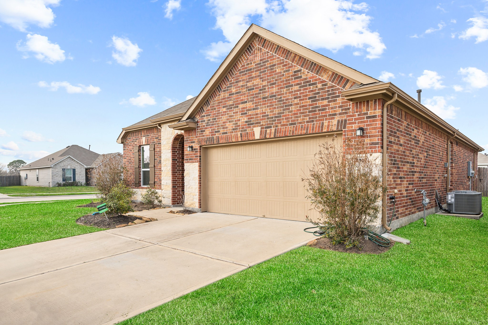 5907 Osprey Drive Property Photo