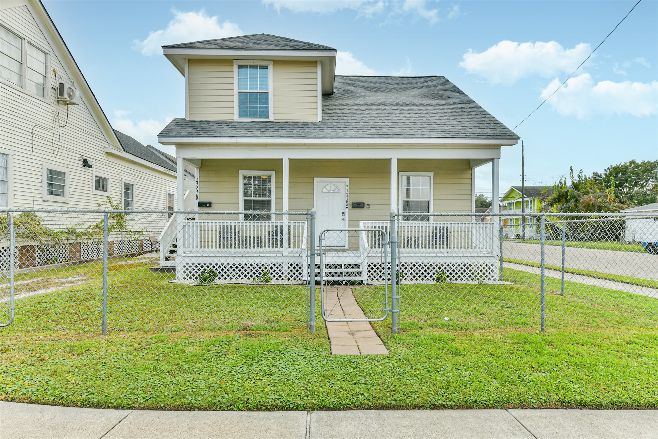 2727 Avenue K Property Photo 1