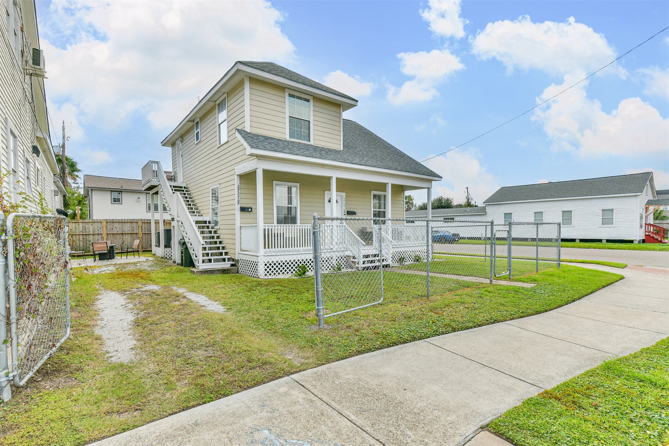 2727 Avenue K Property Photo 2