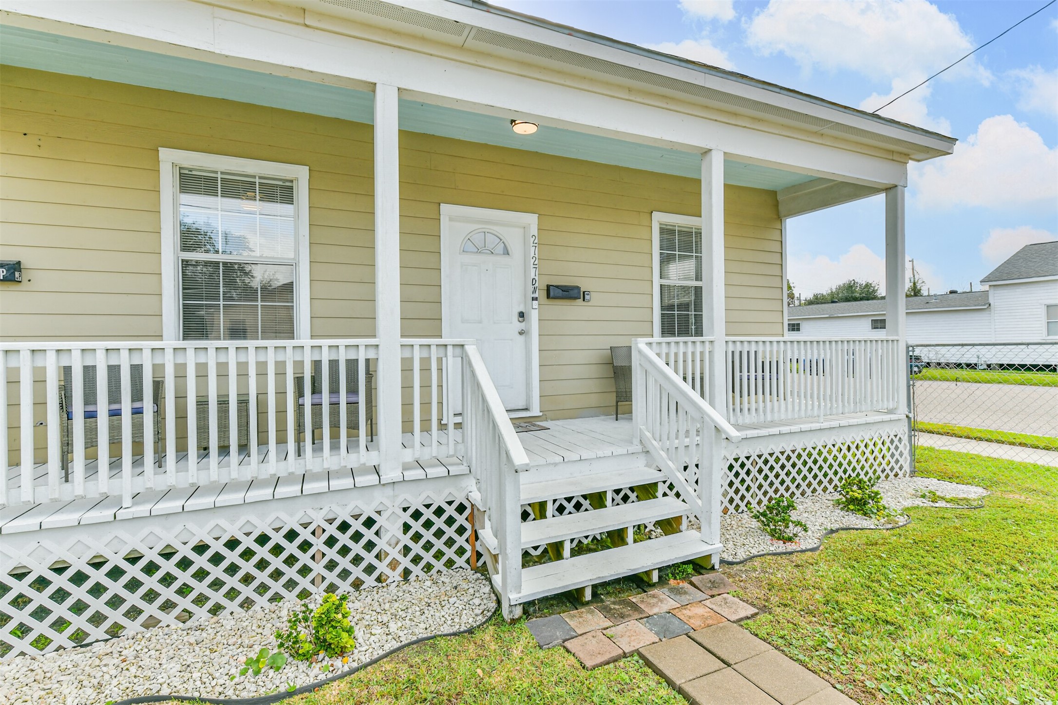 2727 Avenue K Property Photo 4
