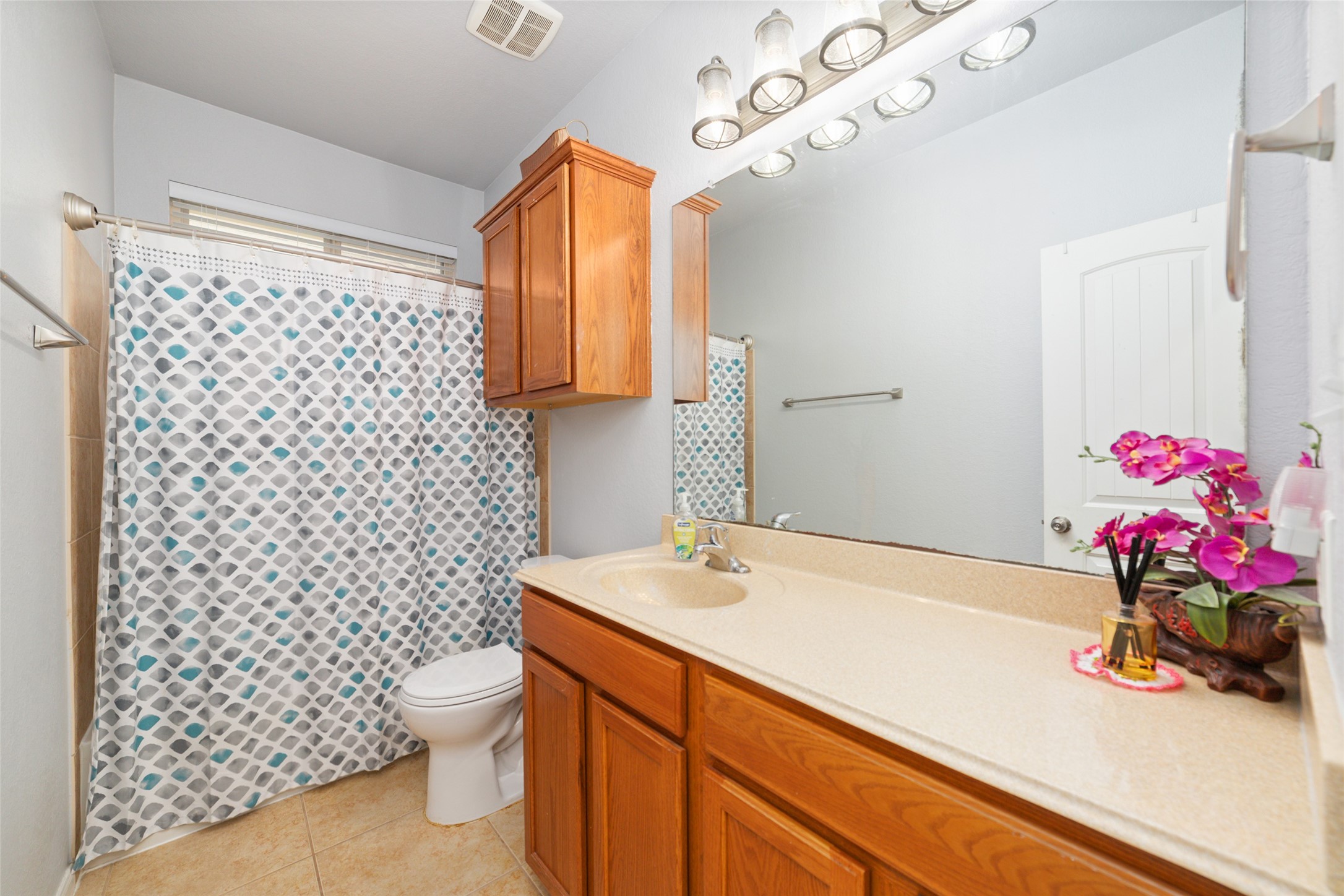 17622 Barrowfield Lane Property Photo 25