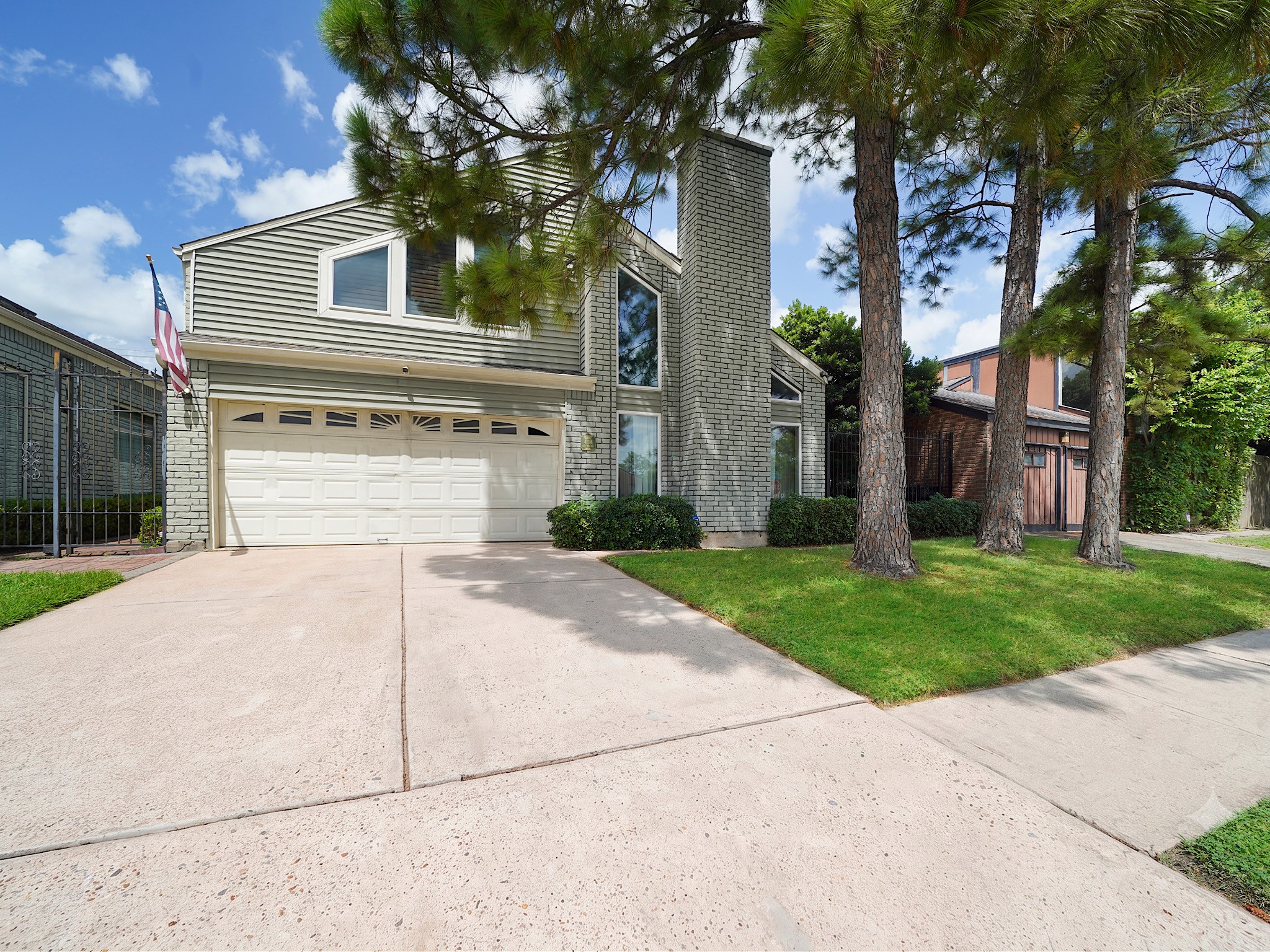 4106 Sun Meadow Drive Property Photo 1