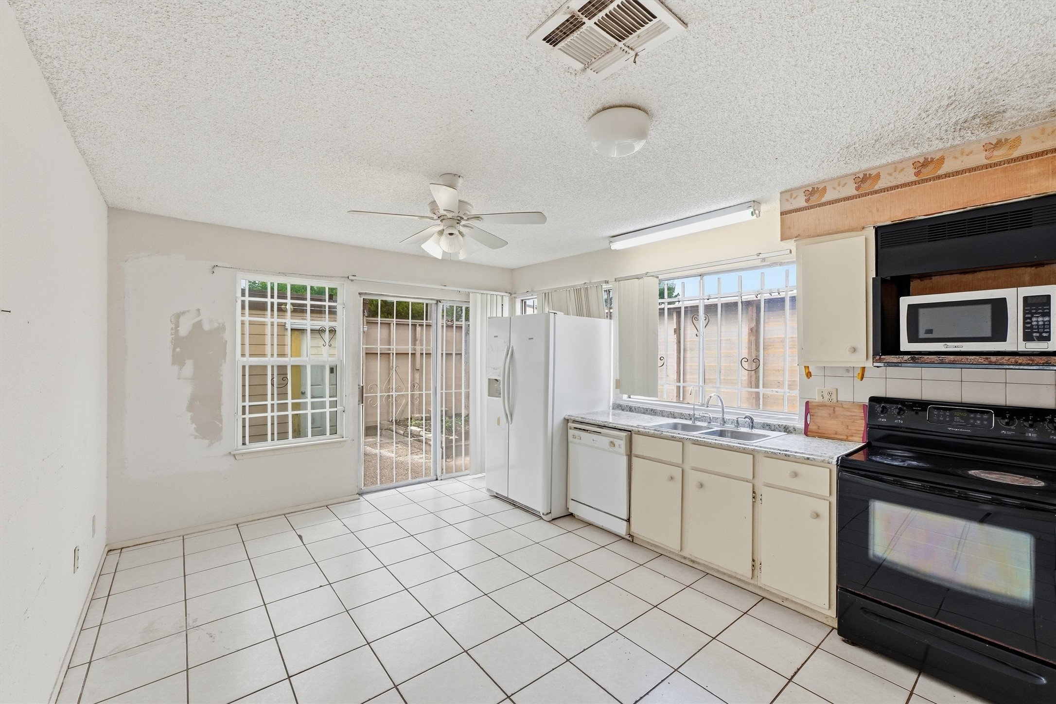 10331 Huntington Place Drive 331 Property Photo 10