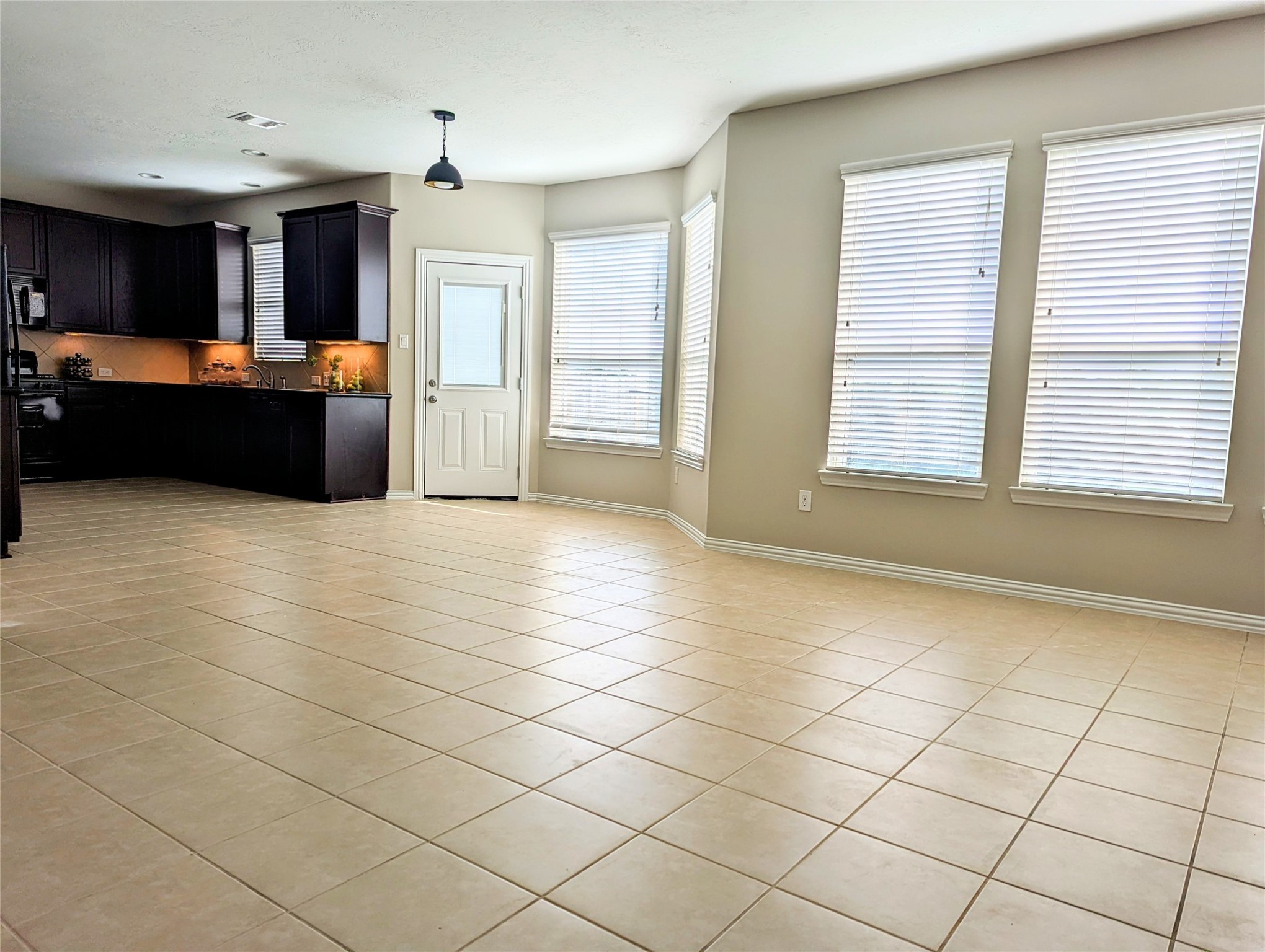 10718 Wall Fern Way Property Photo 9