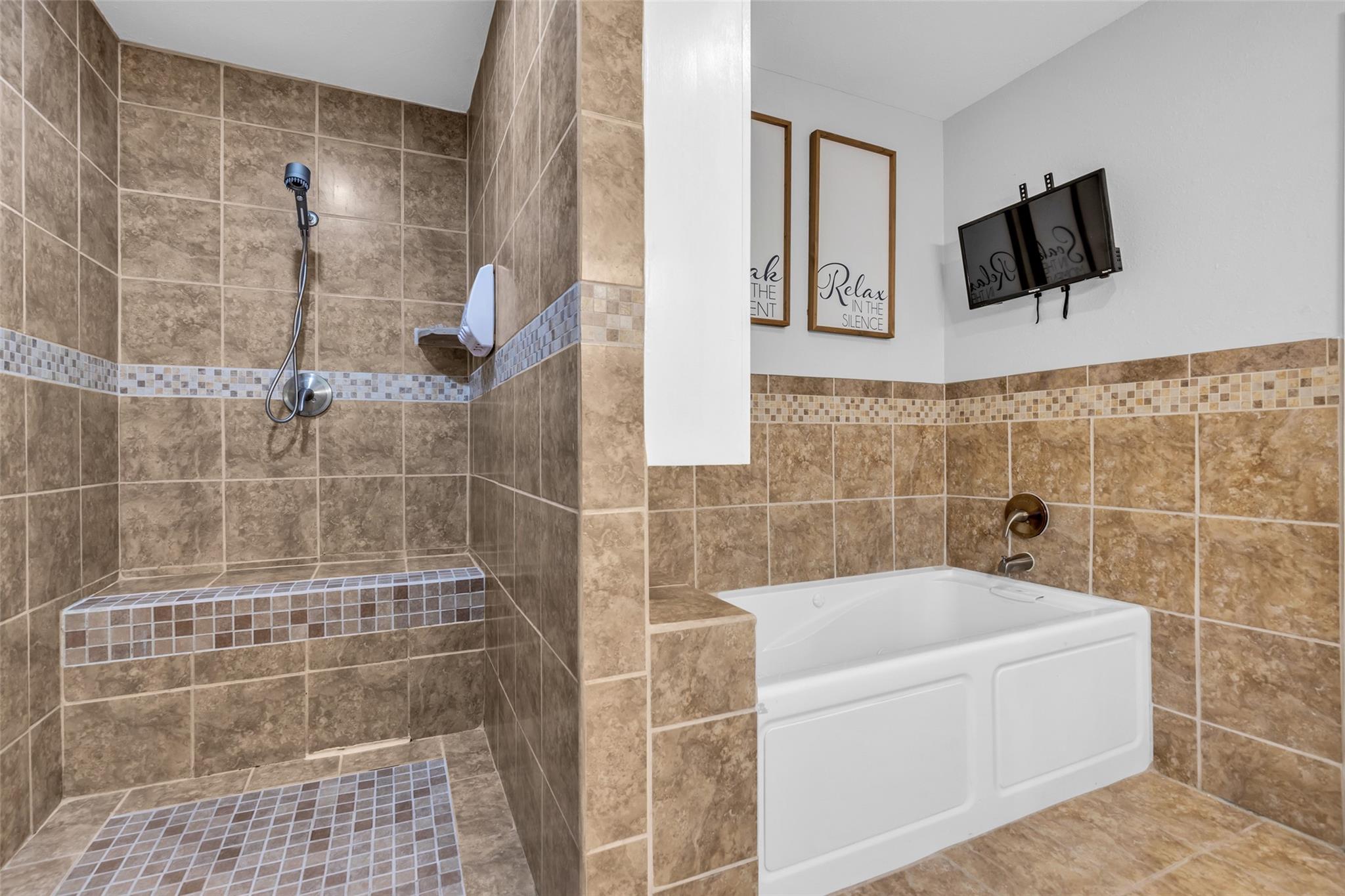 15437 Mcrae Lake Property Photo 12