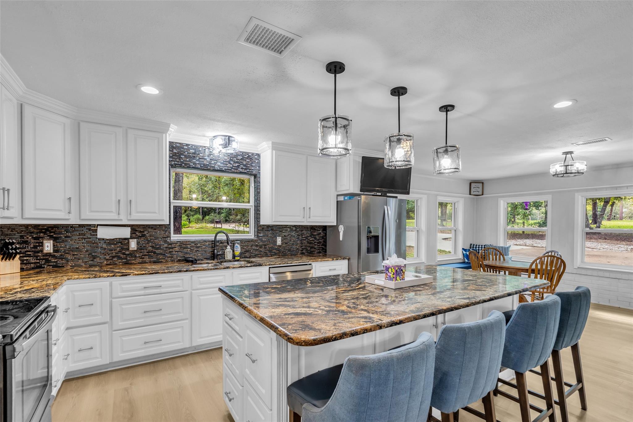 15437 Mcrae Lake Property Photo 18