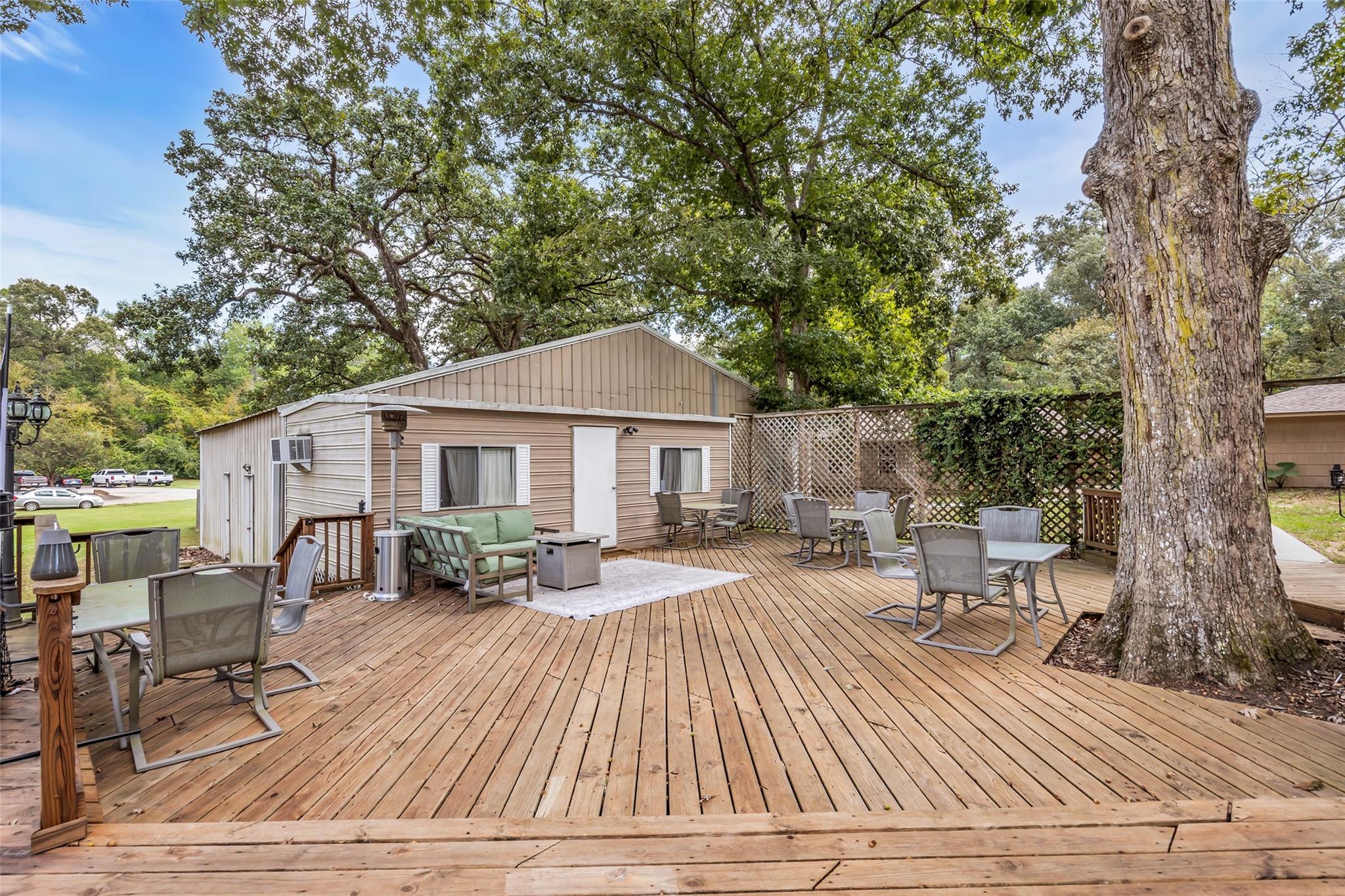 15437 Mcrae Lake Property Photo 32