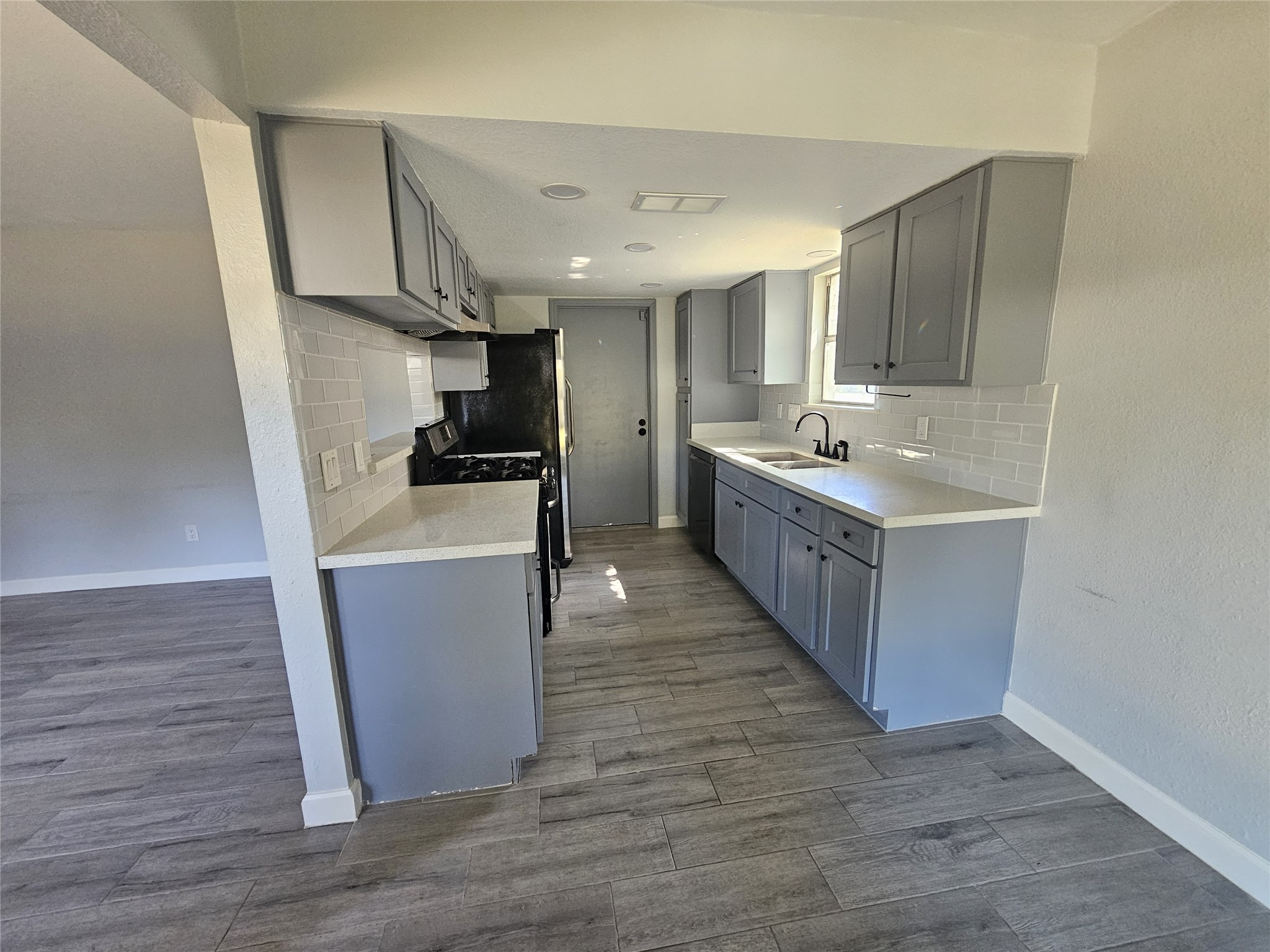 2519 Piddler Drive Property Photo 10