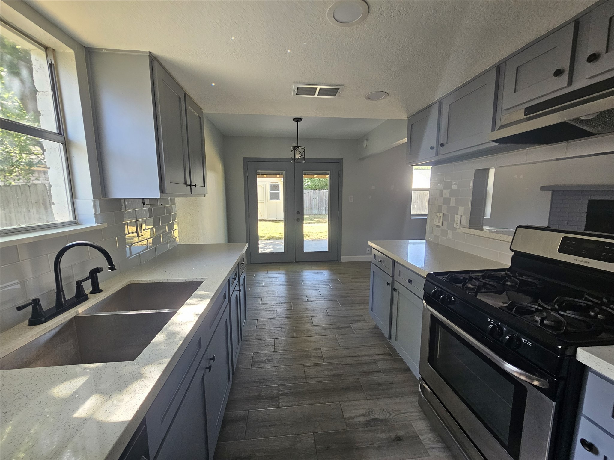 2519 Piddler Drive Property Photo 12