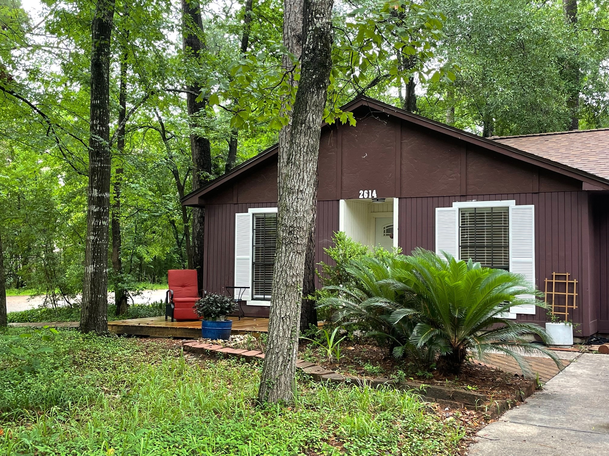 2614 N Red Cedar Circle Property Photo 2