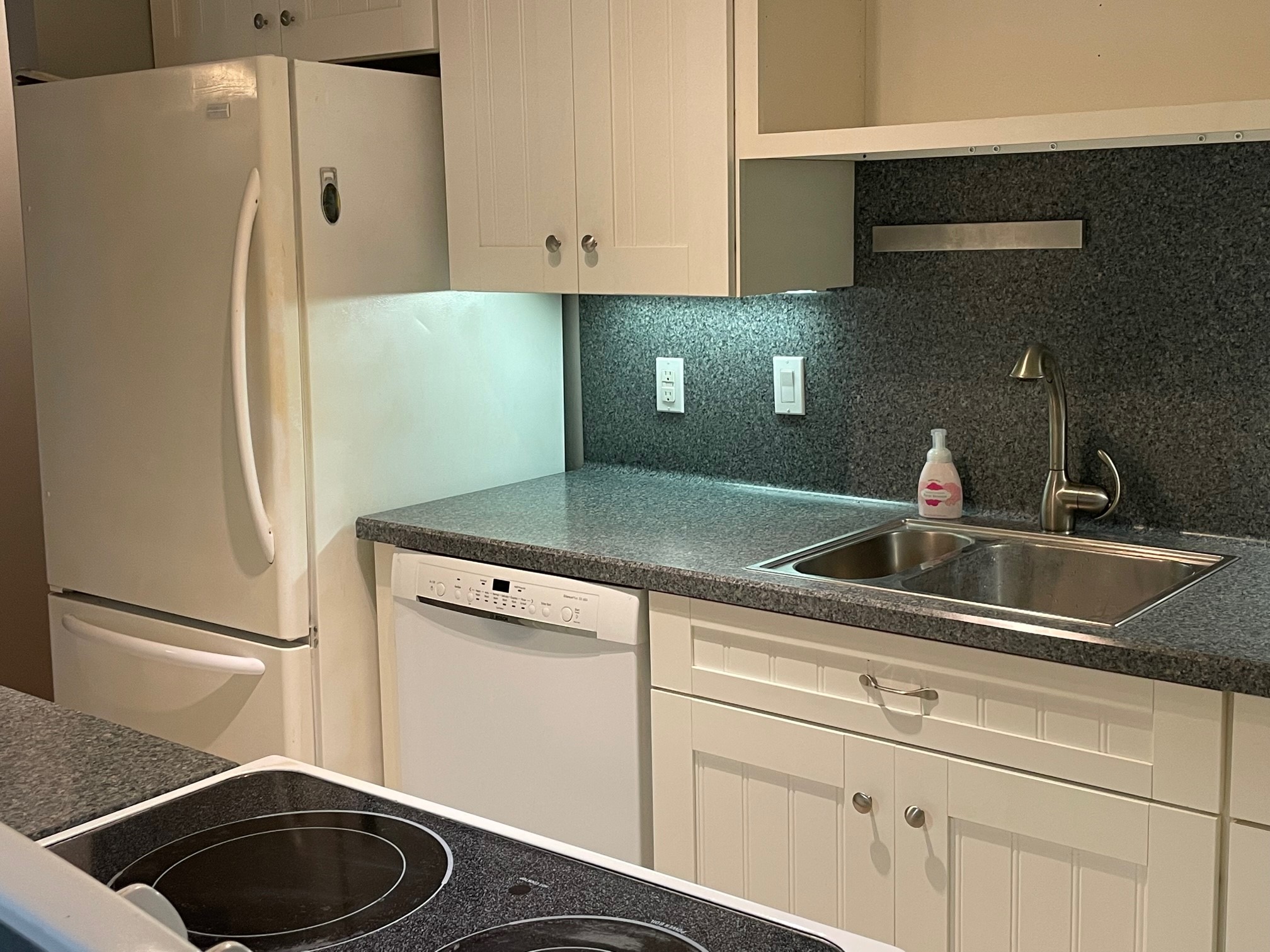 2614 N Red Cedar Circle Property Photo 10