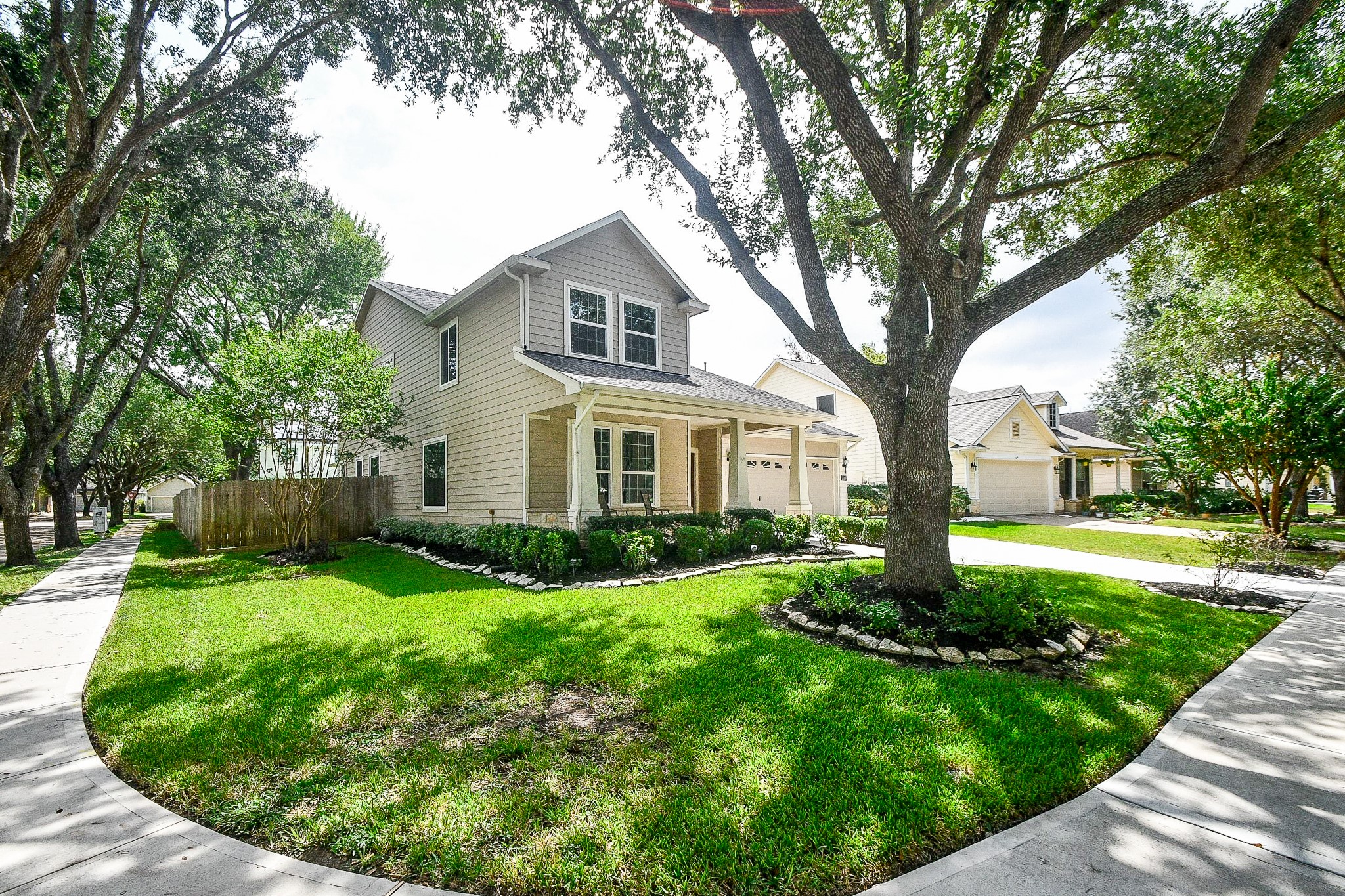 1115 Autumn Green Drive Property Photo 4