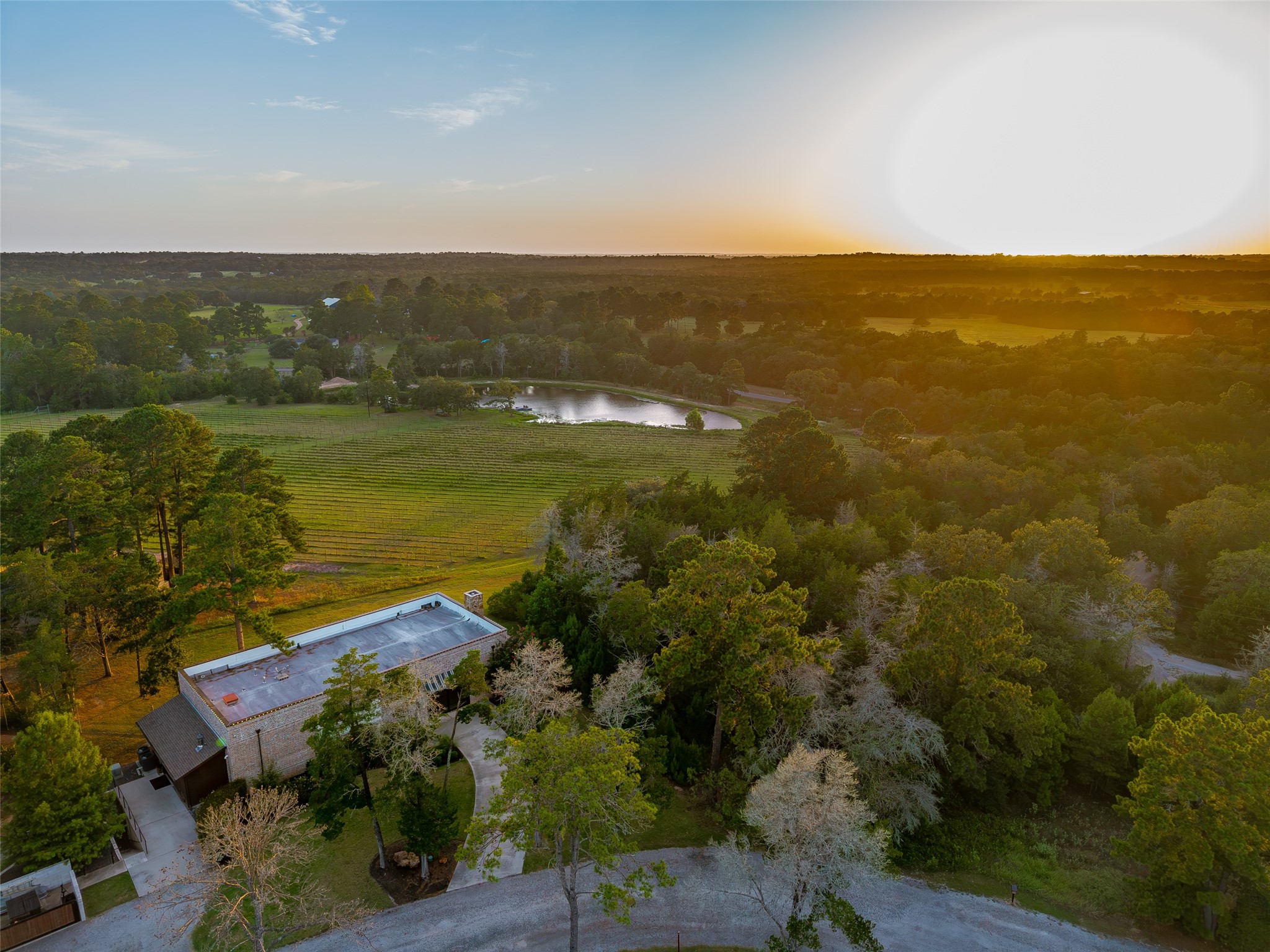 25200 Bernard Road Property Photo 44