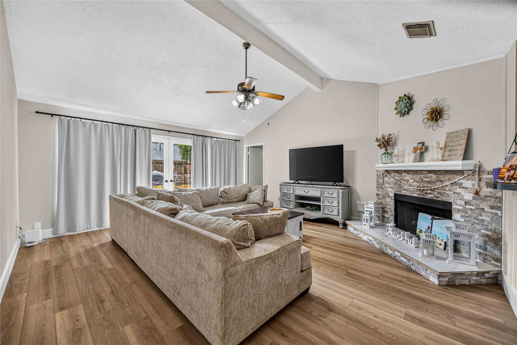 19310 Bristlestar Drive Property Photo 11