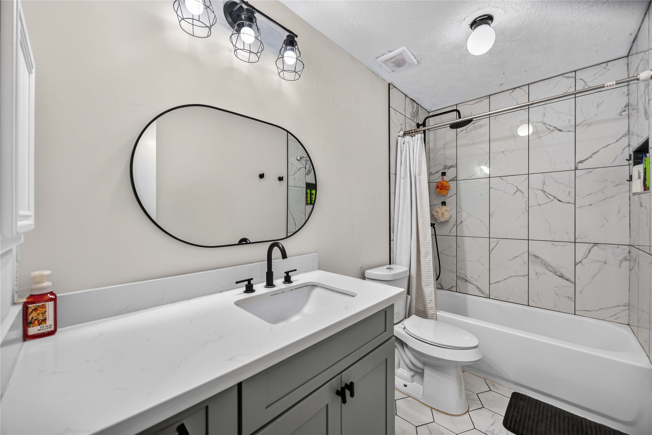 19310 Bristlestar Drive Property Photo 15