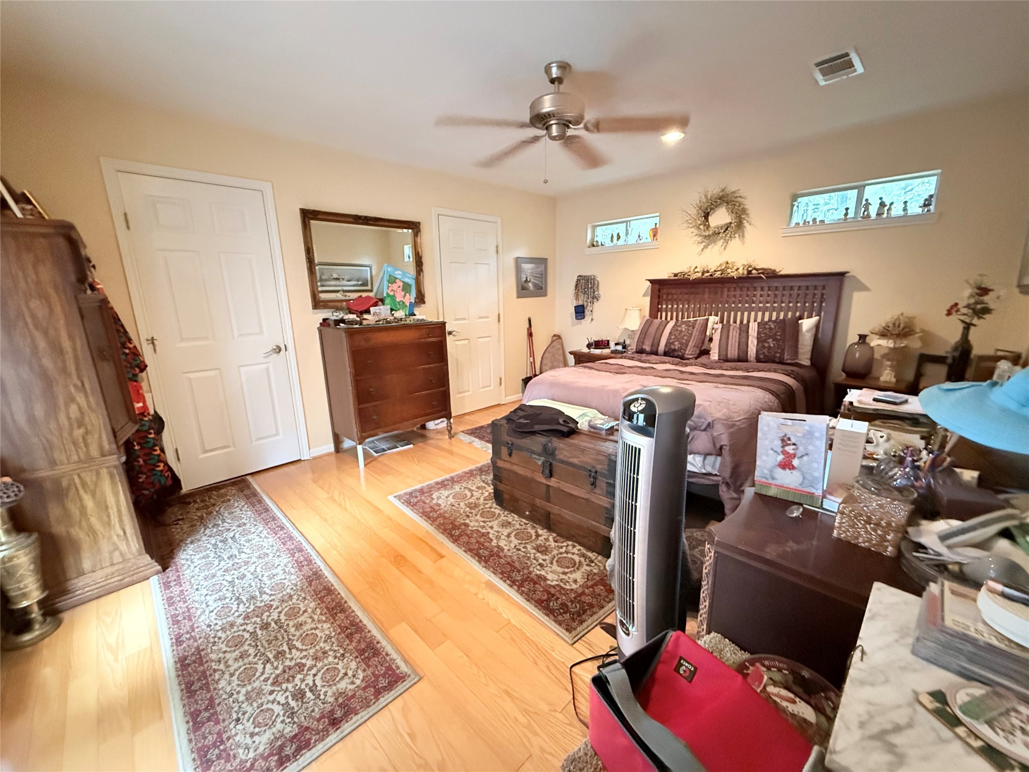 1600 Carriage Run W Property Photo 11