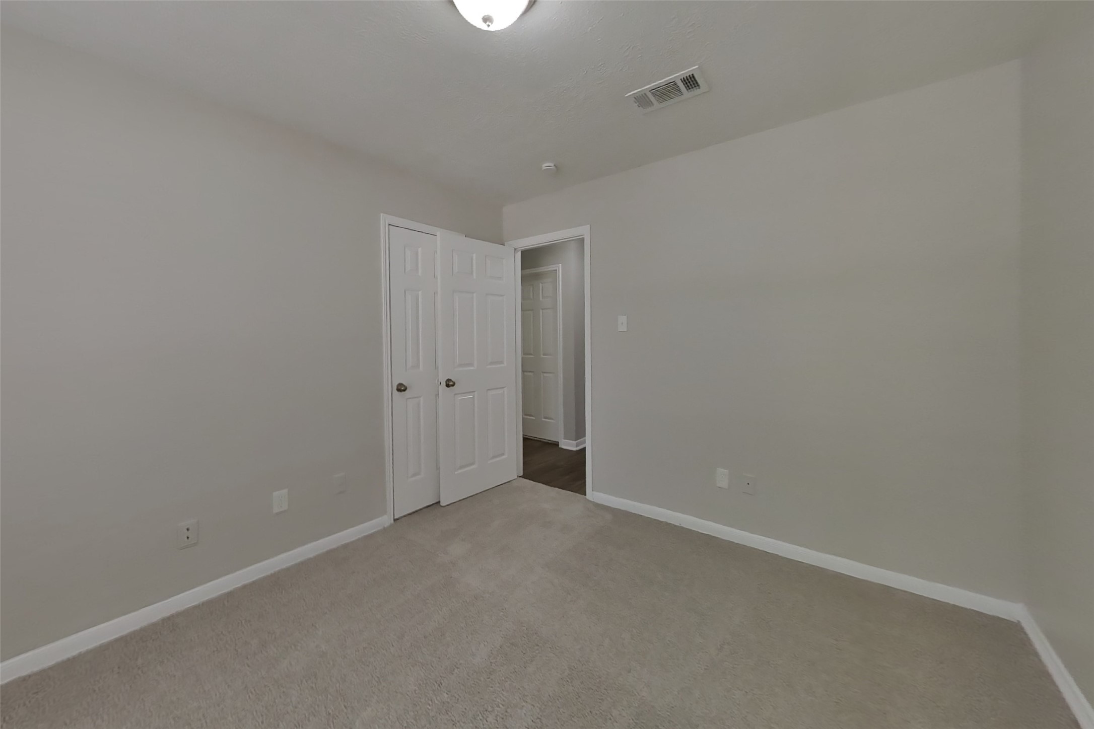 20103 Bambiwoods Drive Property Photo 14