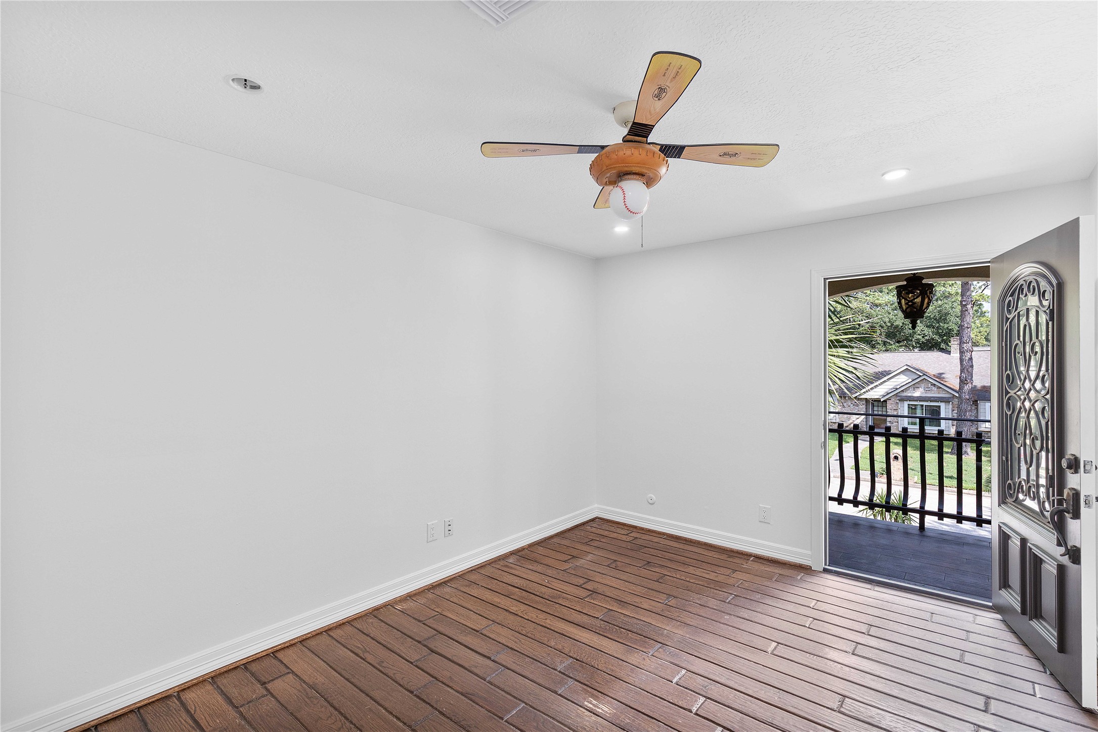 7615 Fernbrook Lane Property Photo 30