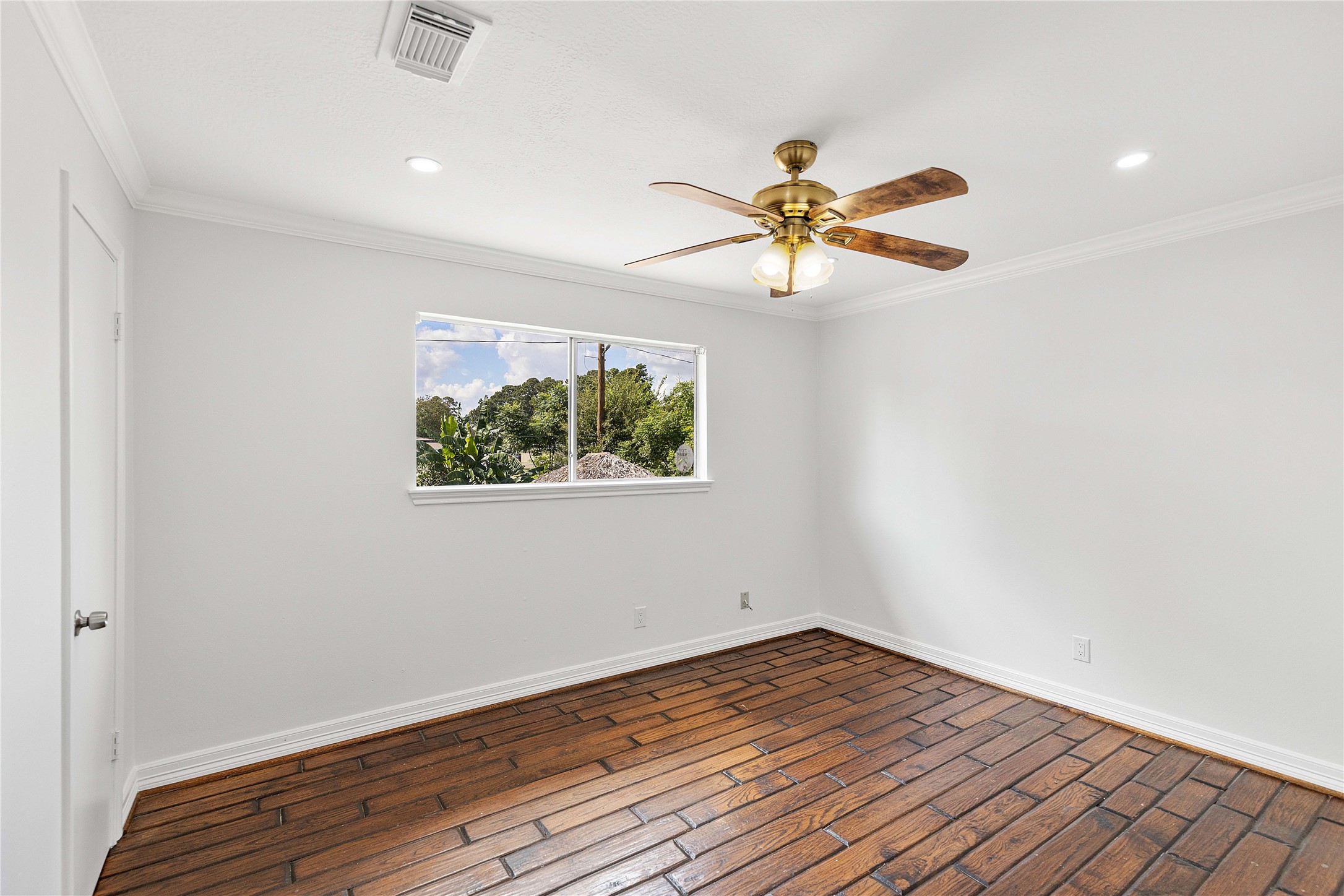 7615 Fernbrook Lane Property Photo 32