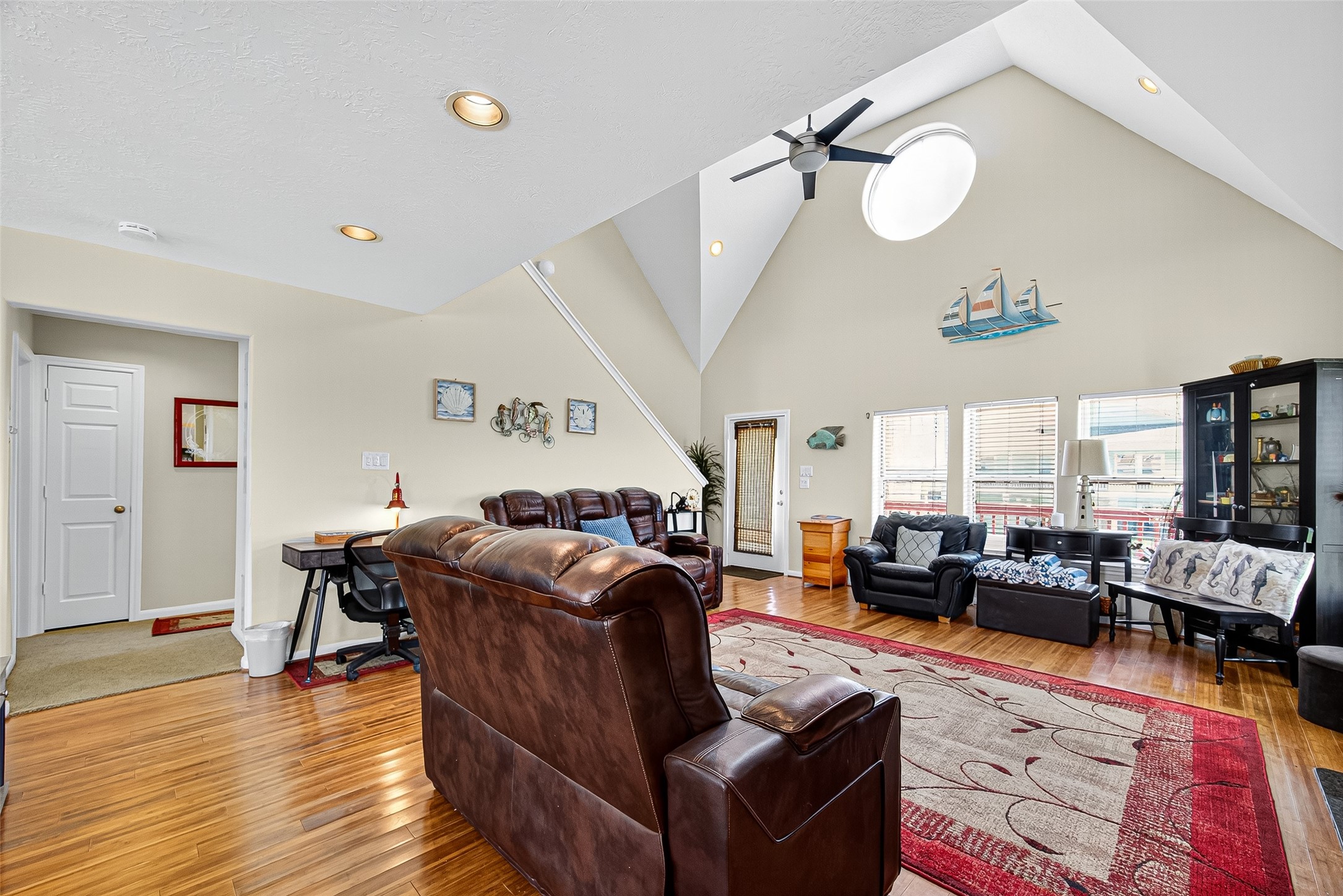 16518 John Davis Road Property Photo 7