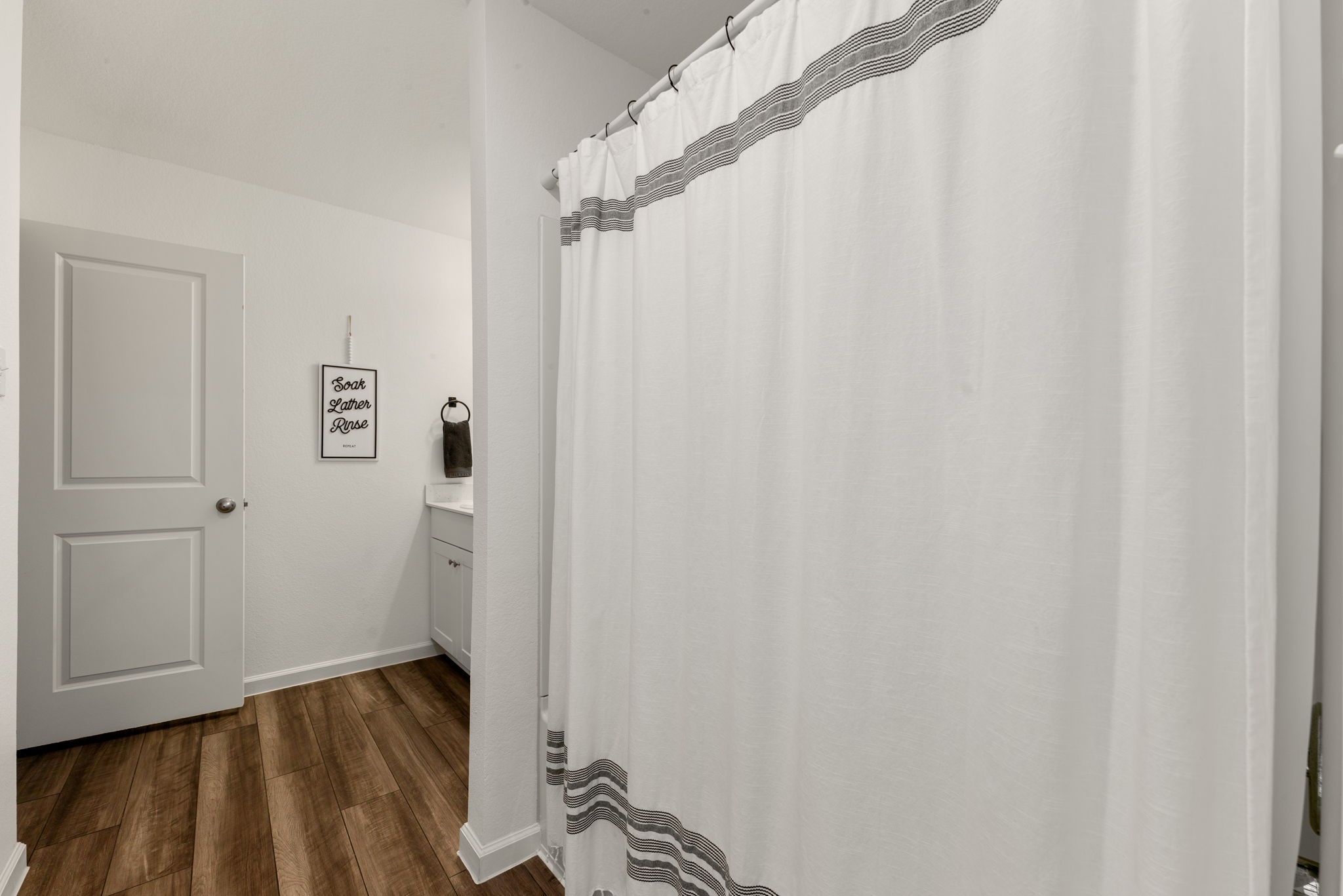 718 Amesbury Road Property Photo 30