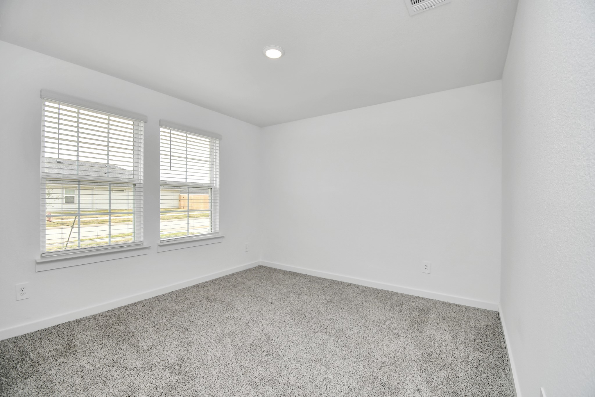 8519 Swenson Lane Lane Property Photo 9