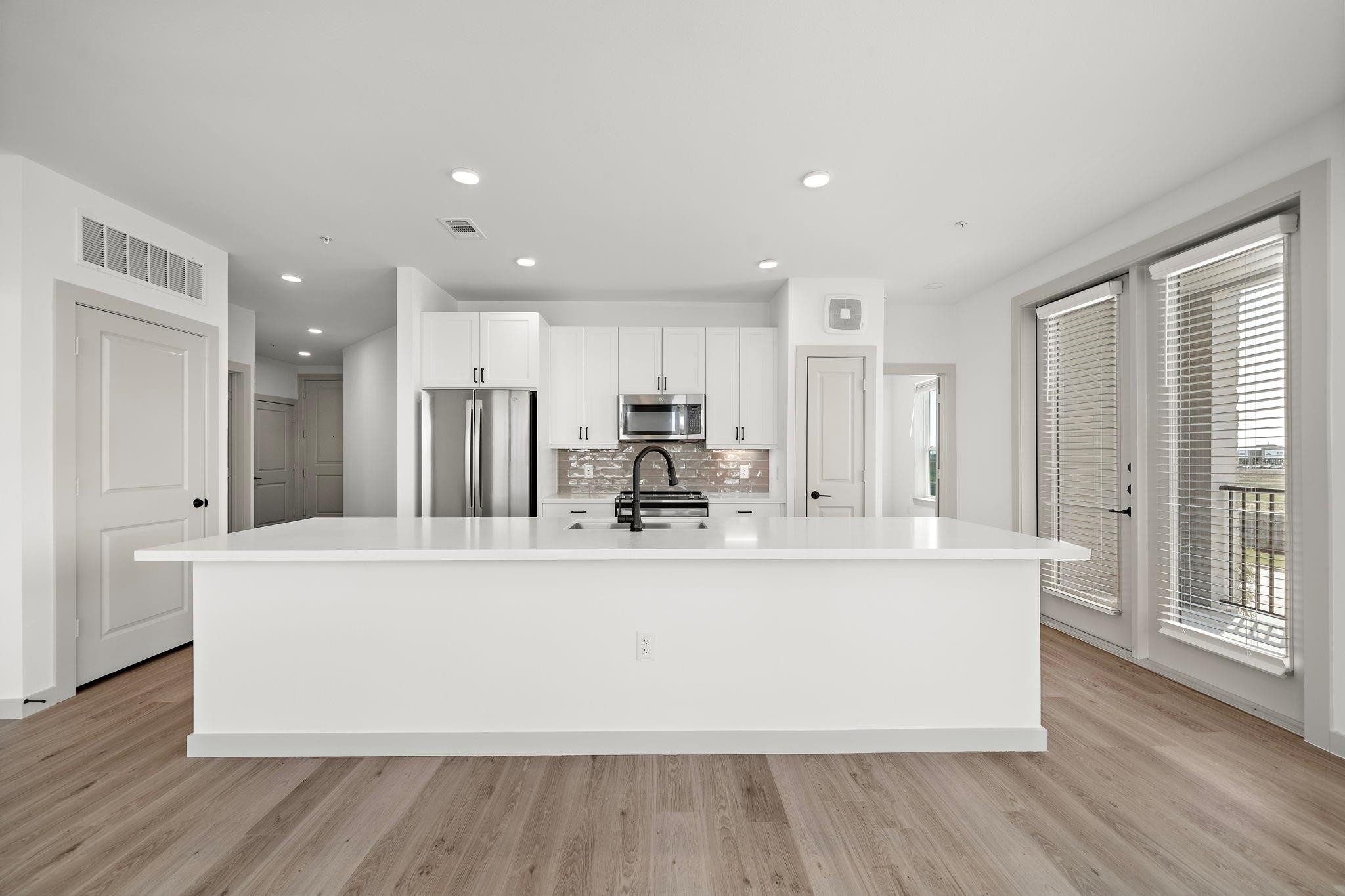 29655 Jordan Ranch Blvd B1 Property Photo 2