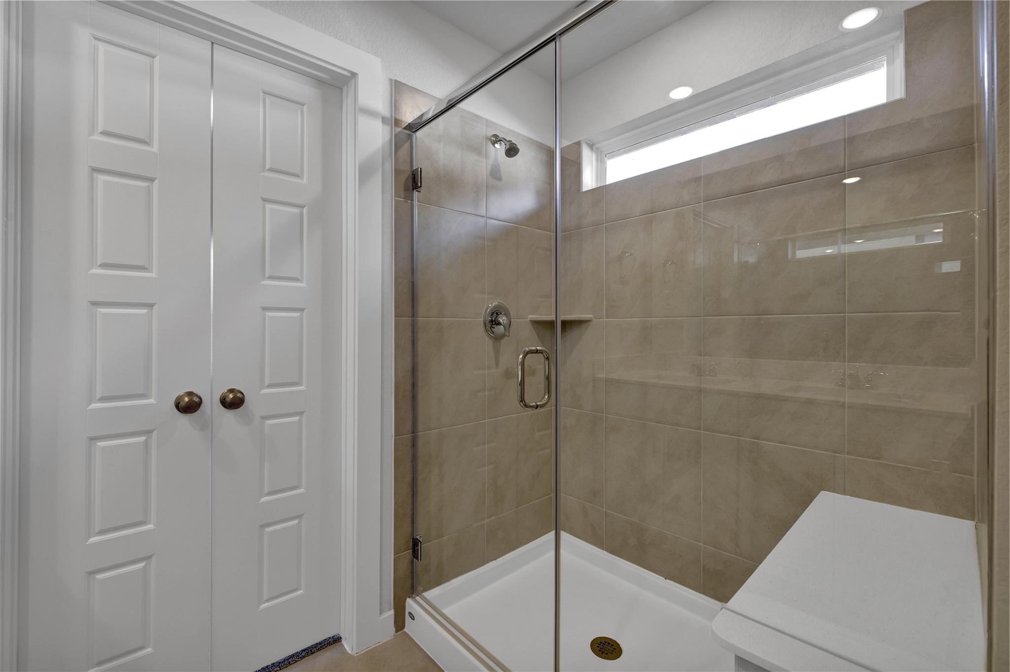 18626 Etta Pines Circle Property Photo 9
