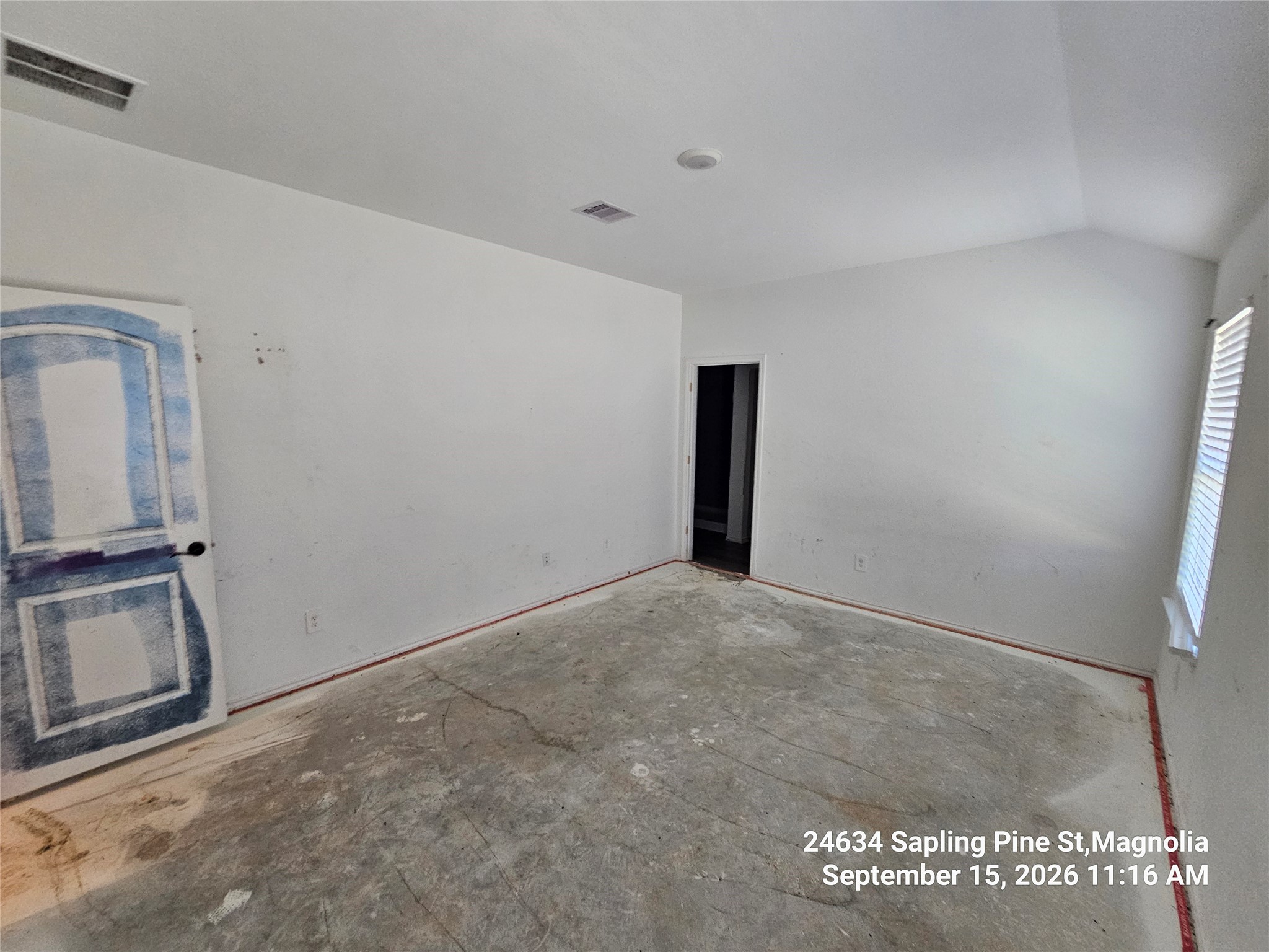 24634 Sapling Pine Street Property Photo 9