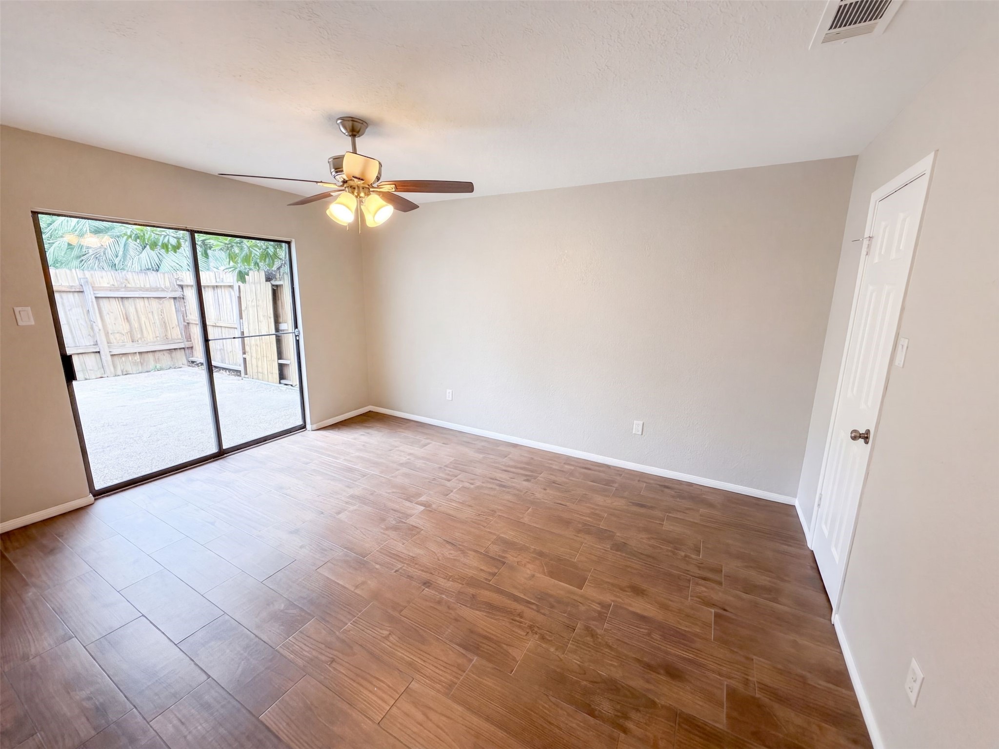 1746 Cloister Drive 32 Property Photo 11