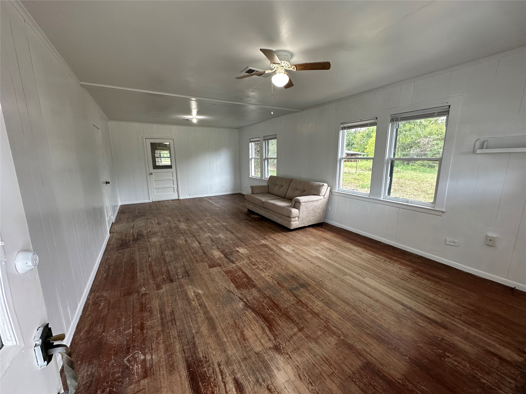 3715 Fm 1765 Property Photo 4