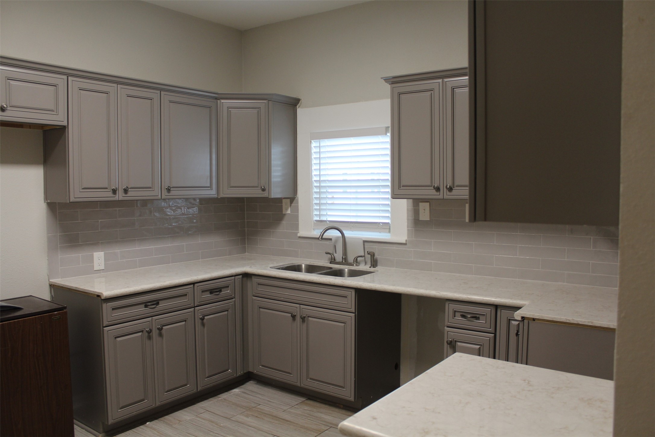 402 Granberry Street Property Photo 6