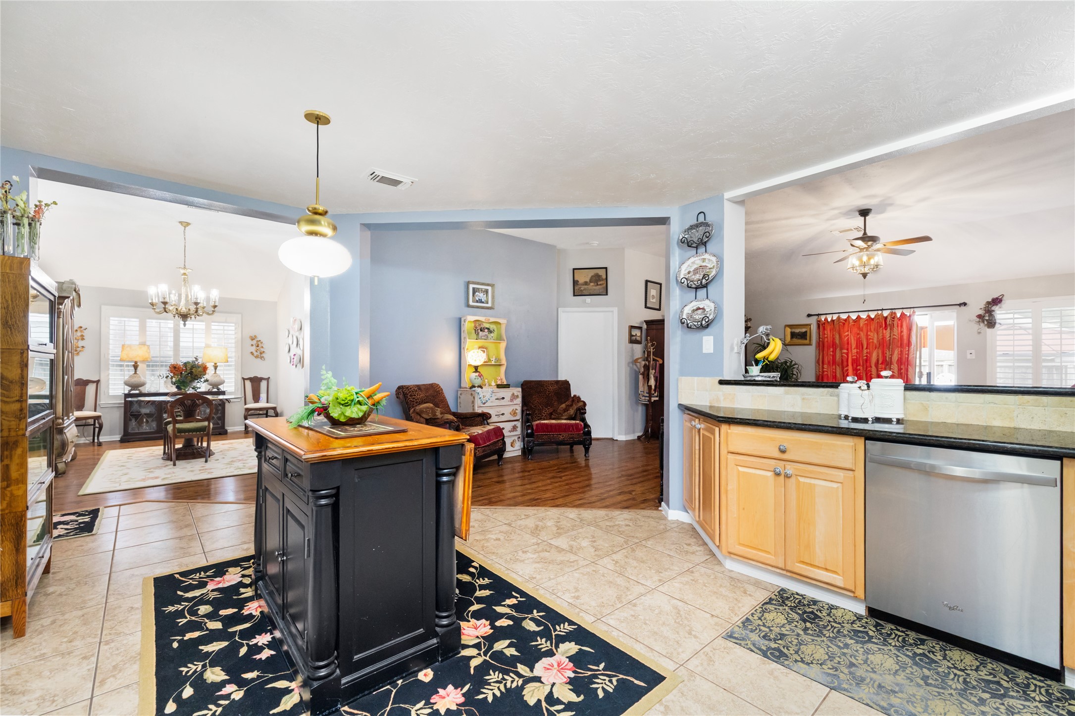 29023 Stone Fox Drive Property Photo 9