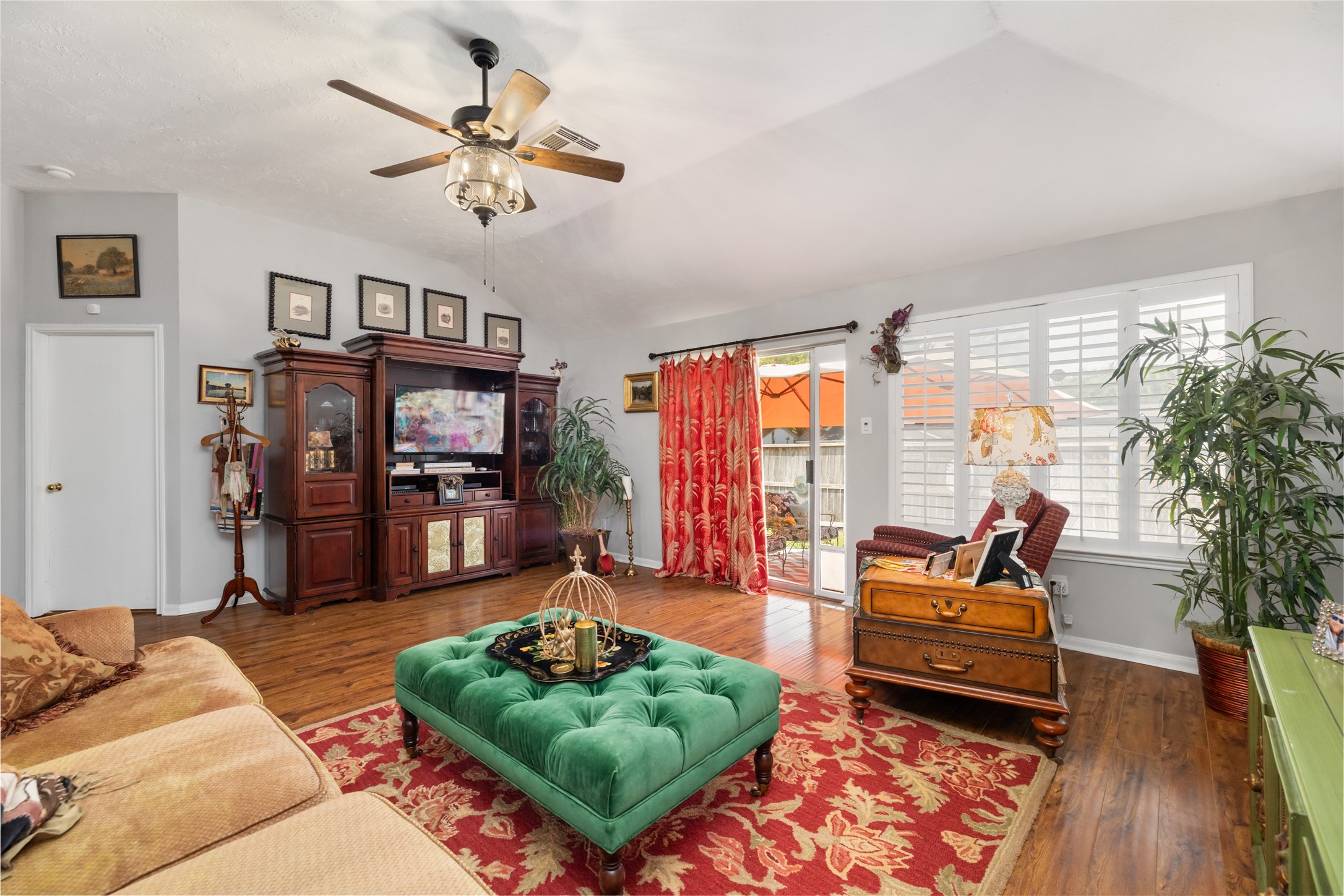 29023 Stone Fox Drive Property Photo 11