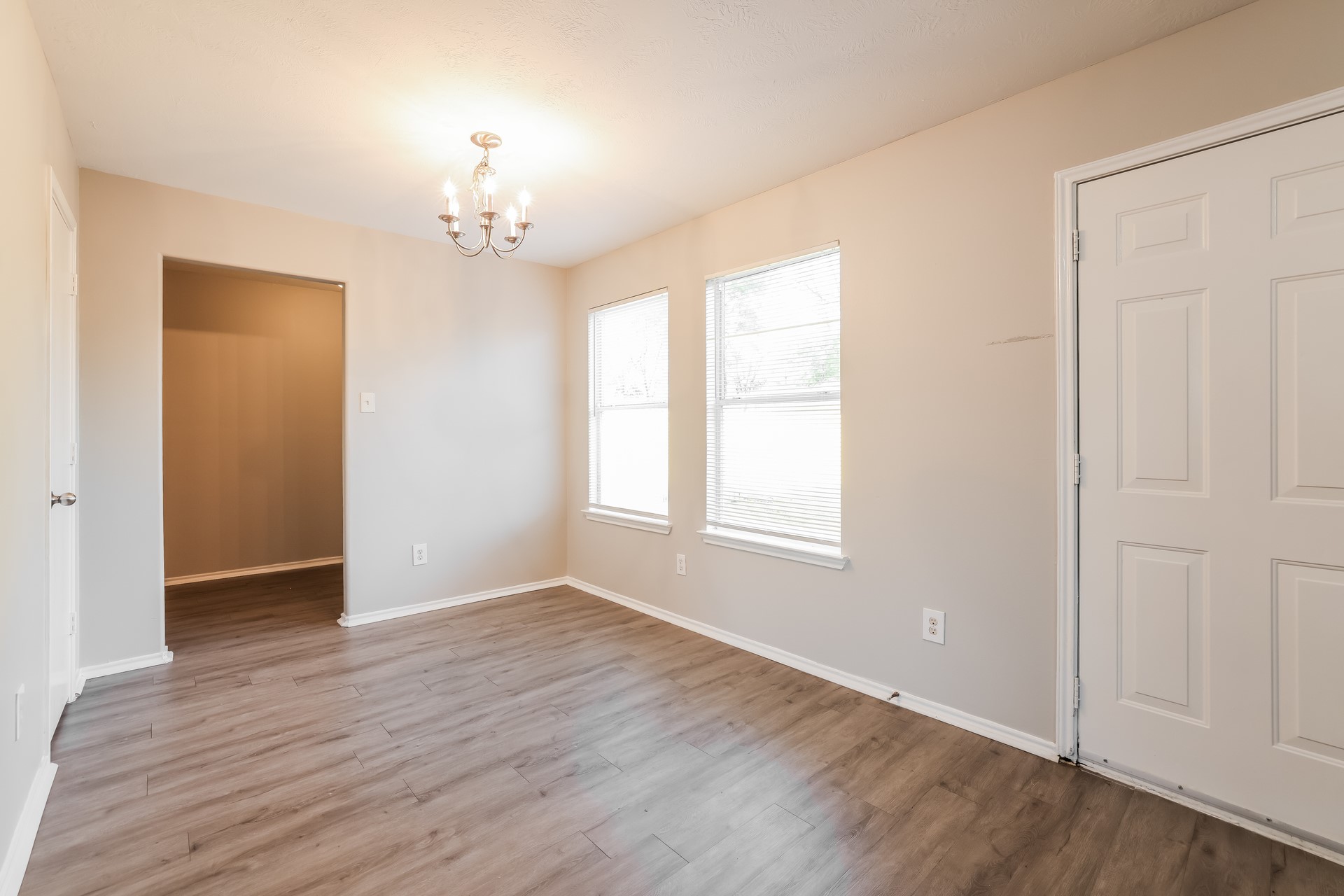 7507 Kennemer Drive Property Photo 6
