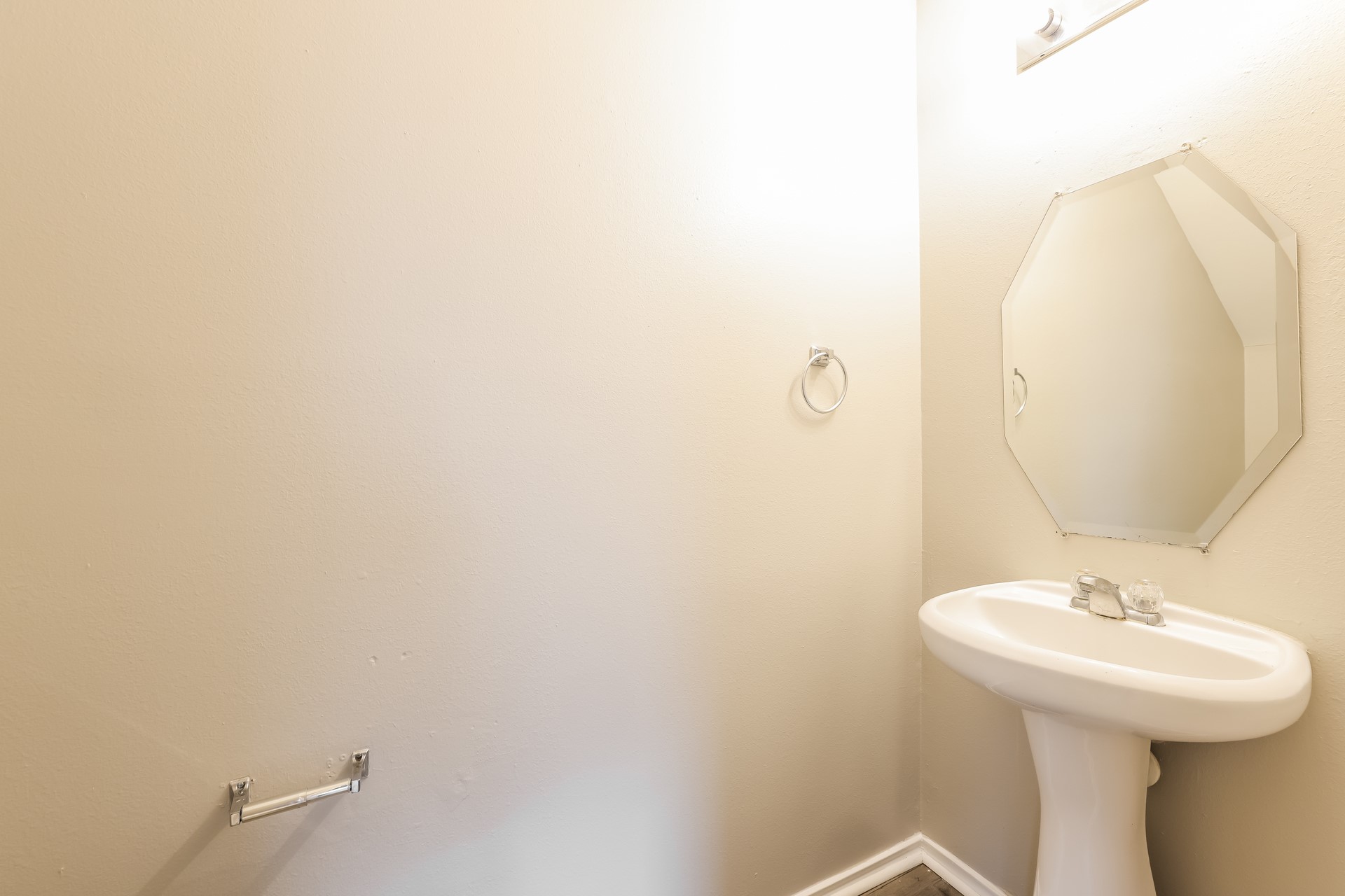 7507 Kennemer Drive Property Photo 15