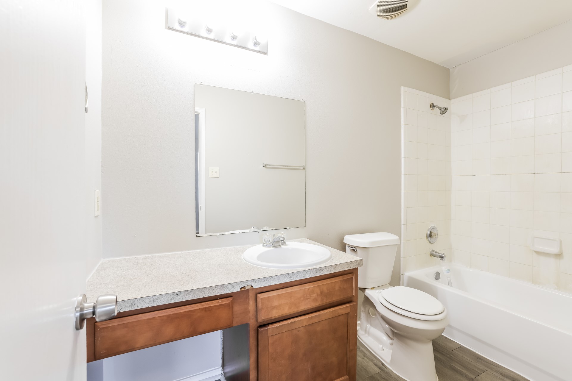 7507 Kennemer Drive Property Photo 16