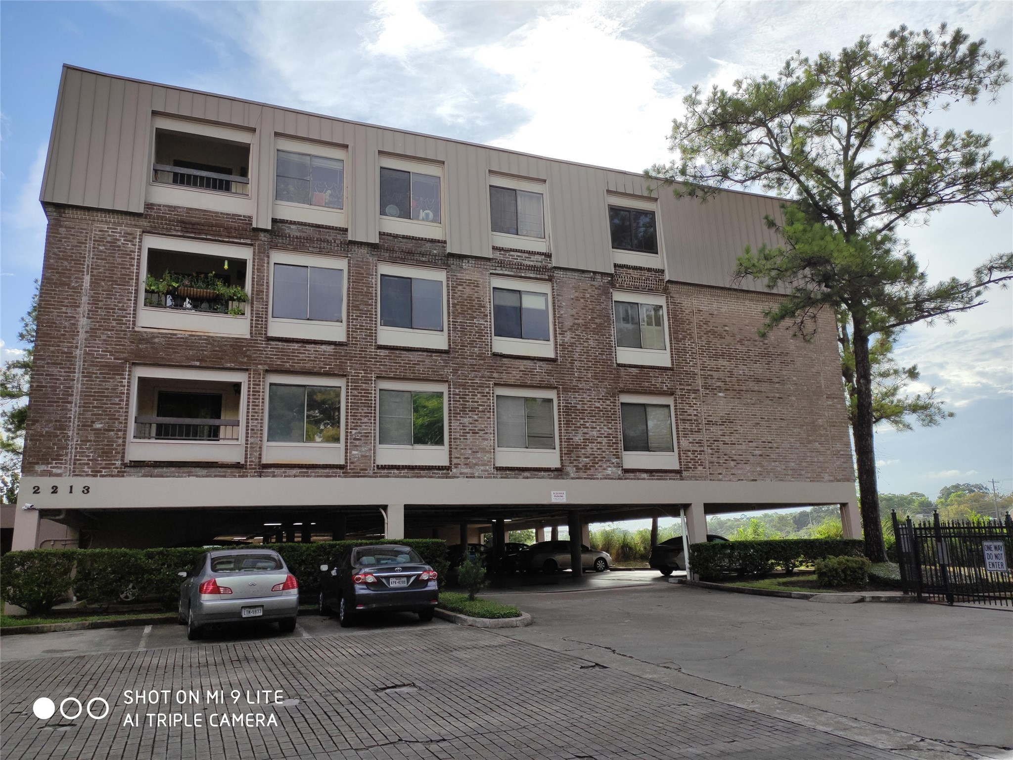 2213 S Braeswood Boulevard 13a Property Photo 1