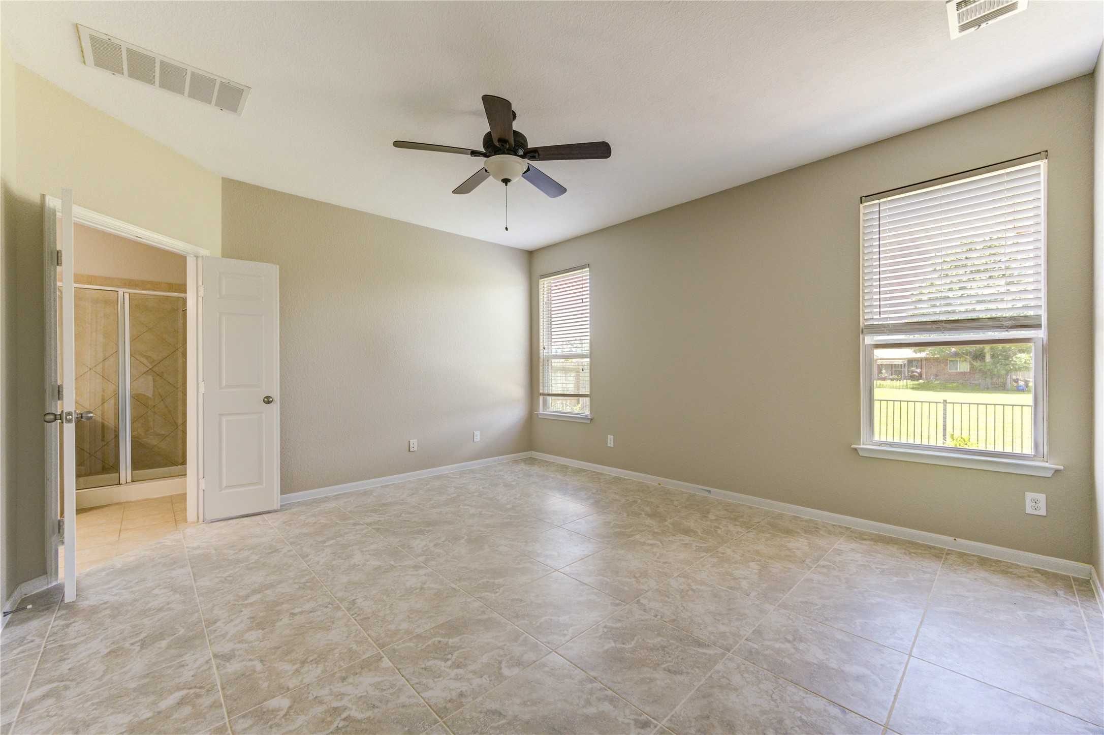 6014 Watford Bend Property Photo 10