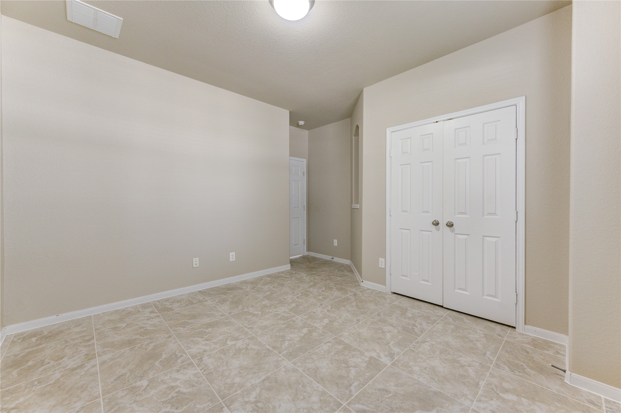 6014 Watford Bend Property Photo 15