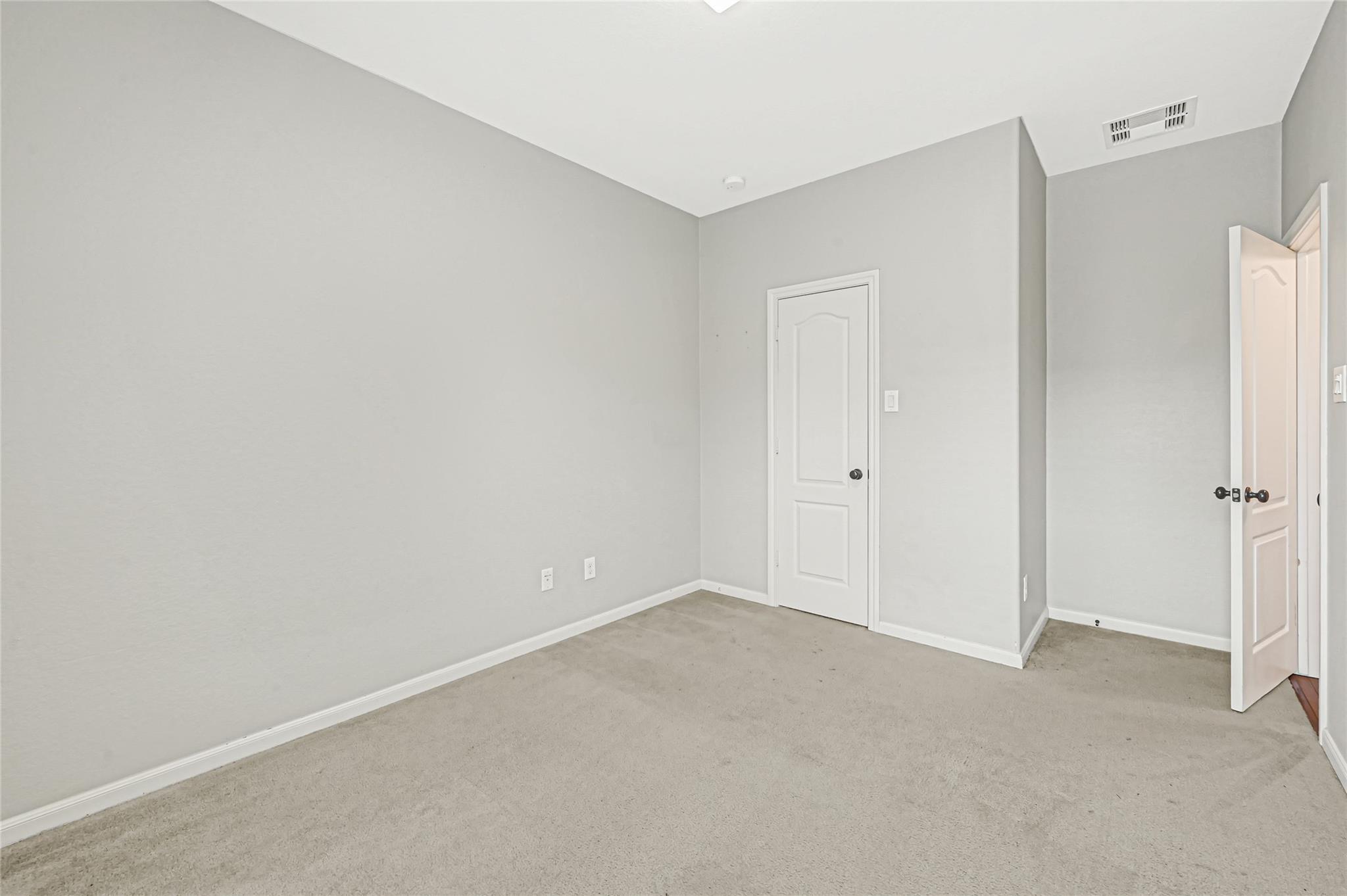 6102 Nicholas Ln Property Photo 27
