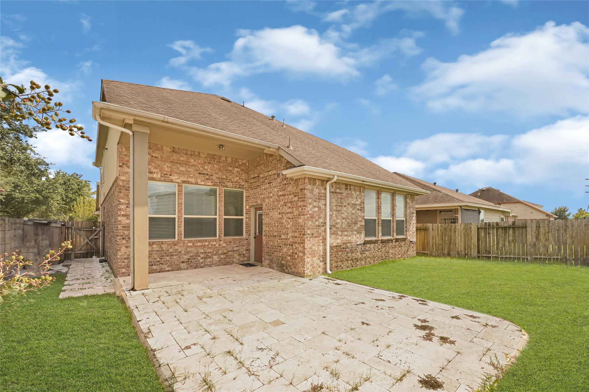 6102 Nicholas Ln Property Photo 28