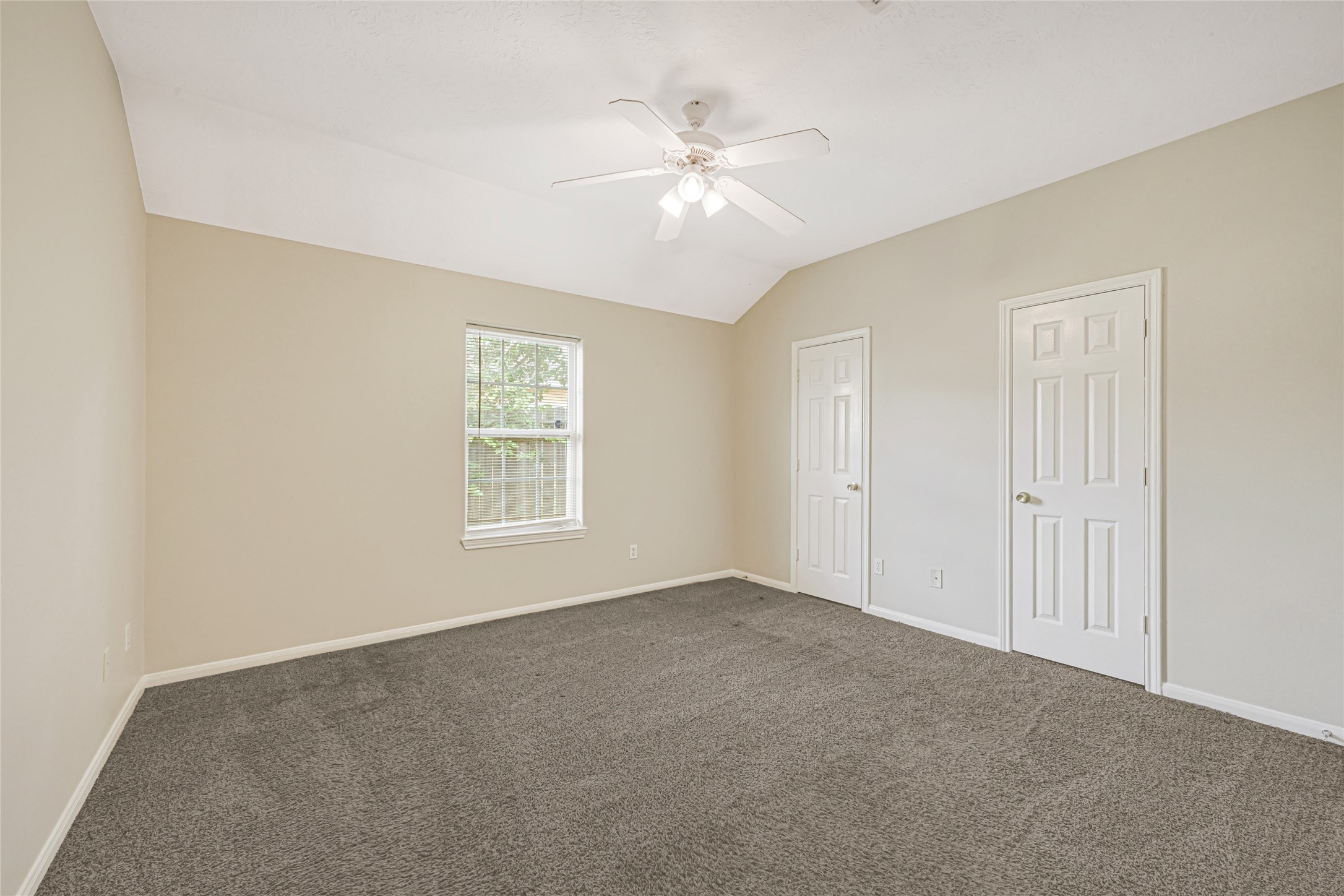 6610 Schambray Street Property Photo 15