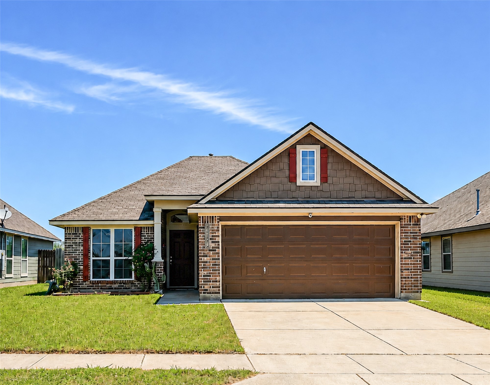 5245 Sagewood Drive Property Photo 1