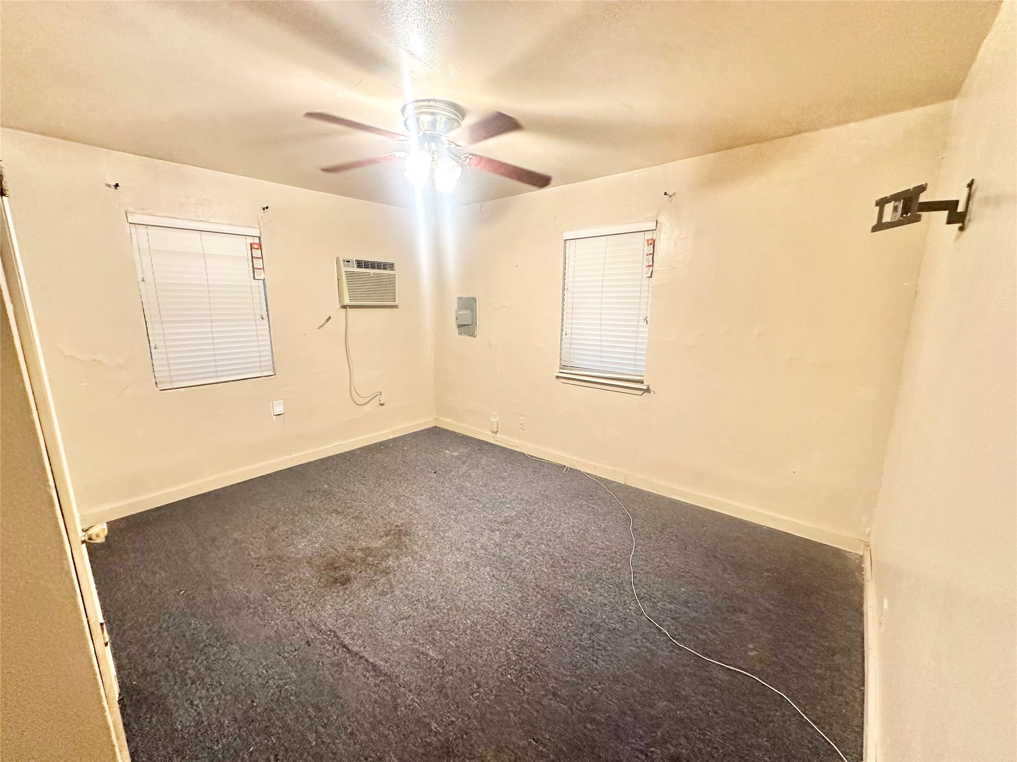 10206 Ashville Drive Property Photo 26
