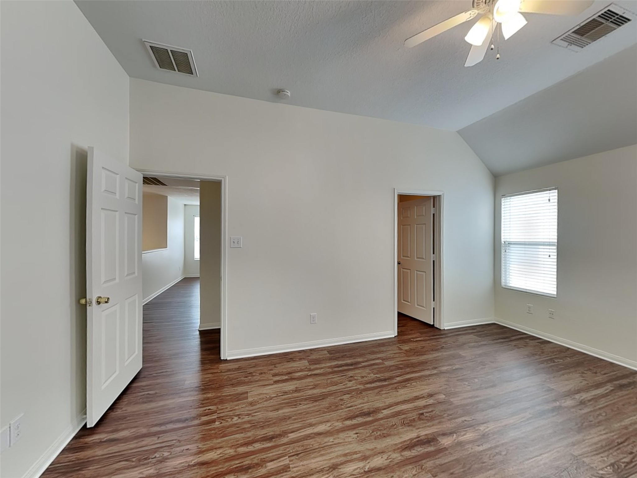 3631 Barkers Crossing Avenue Property Photo 17